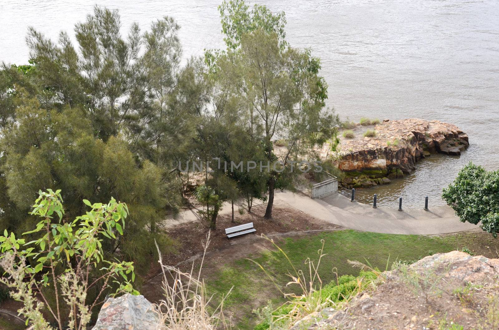 Rocky outcrop on the south bank  walkway beside the Brisbane river. Photo taken from the top of the Kangaroo Point cliffs.