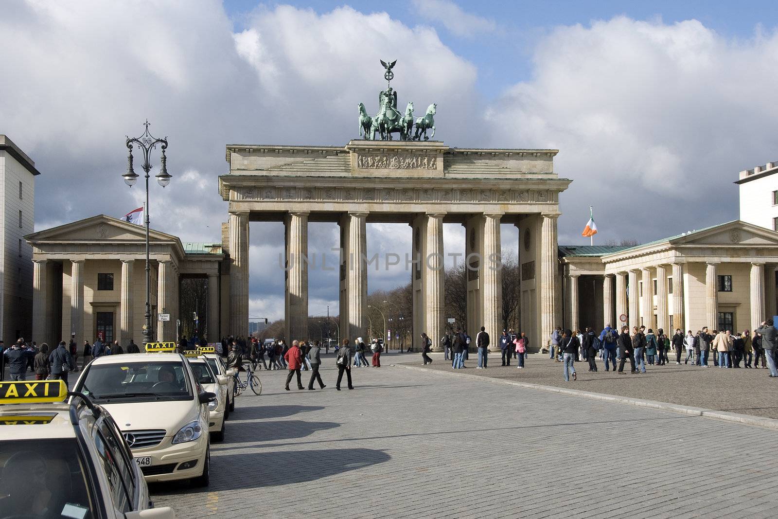 people walking at the brandenburger tor in Berlin