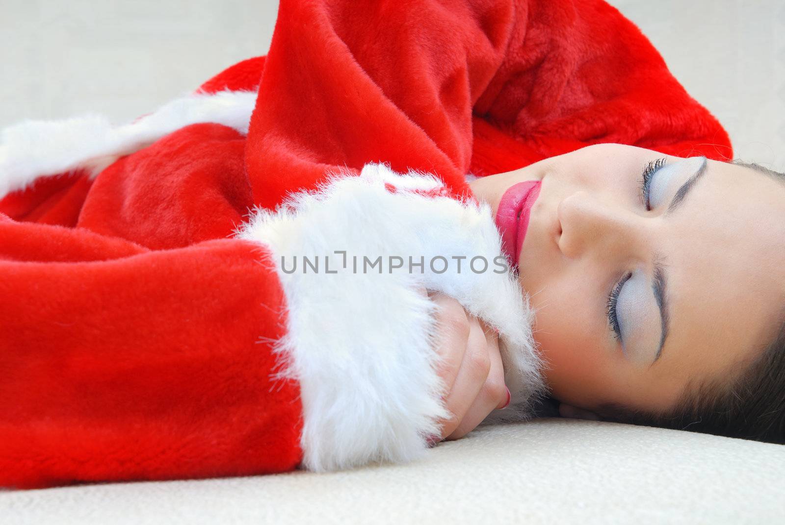 Sleeping Santa by Novic