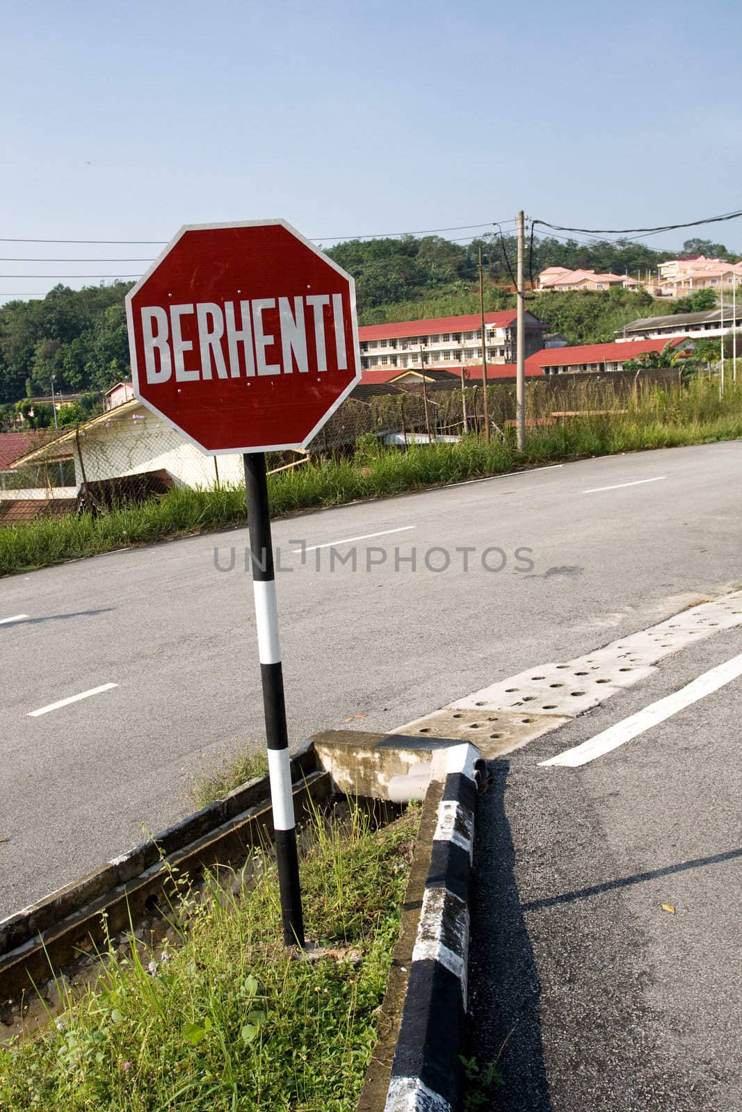 Stop sign in Malaysia by ints