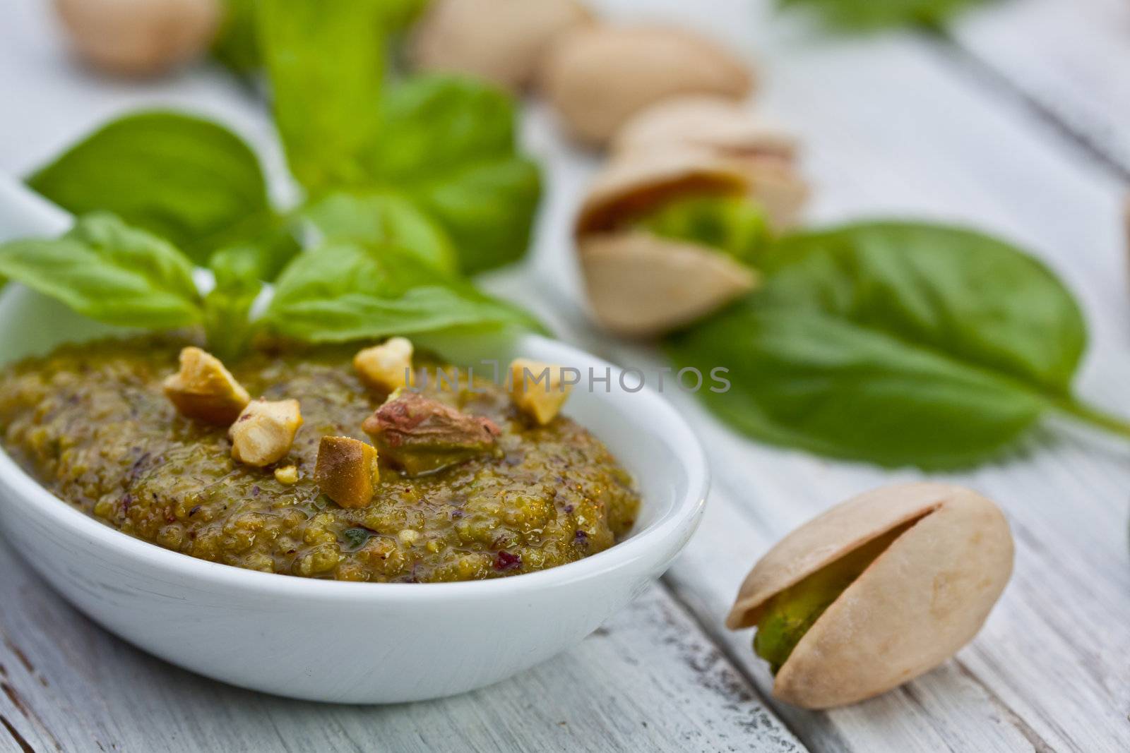 sicilian pistachio pesto sauce with basil and olive oil