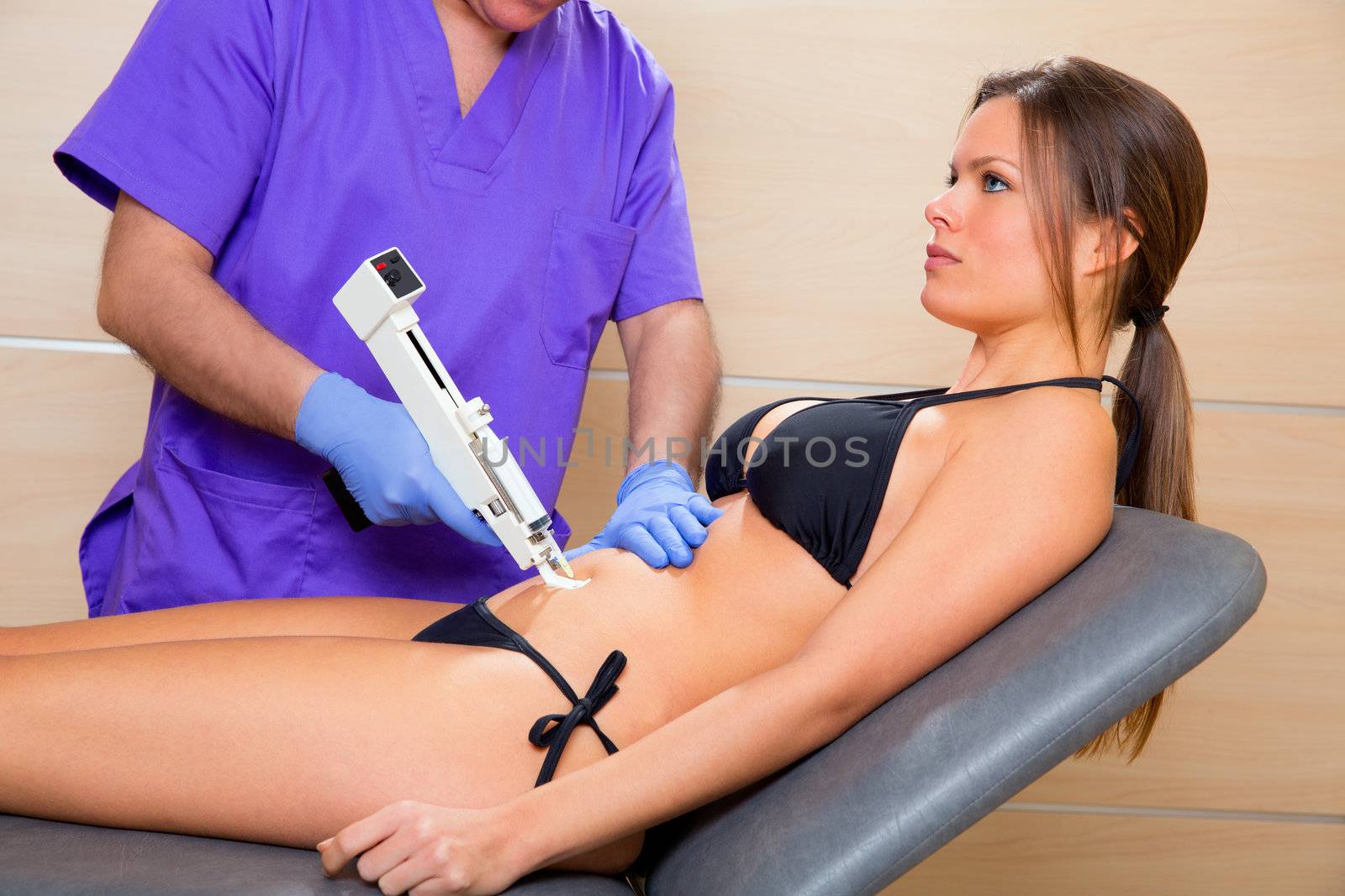 abdominal mesotherapy gun therapy doctor to woman by lunamarina