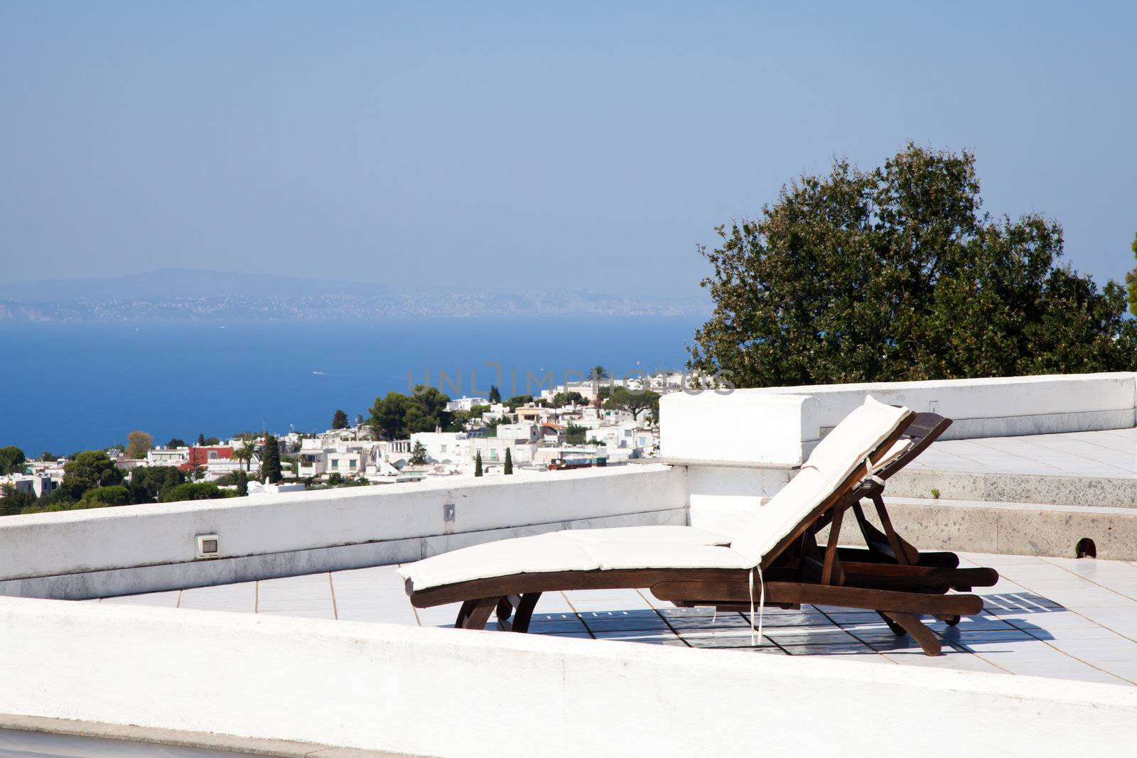 Terrace on Naples Gulf: two seats with a wonderful view