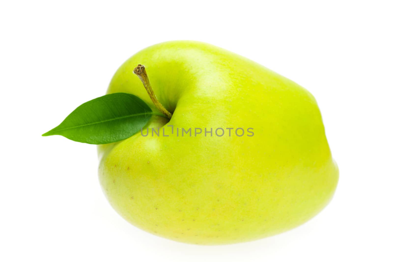 apples with leaves isolated on white
