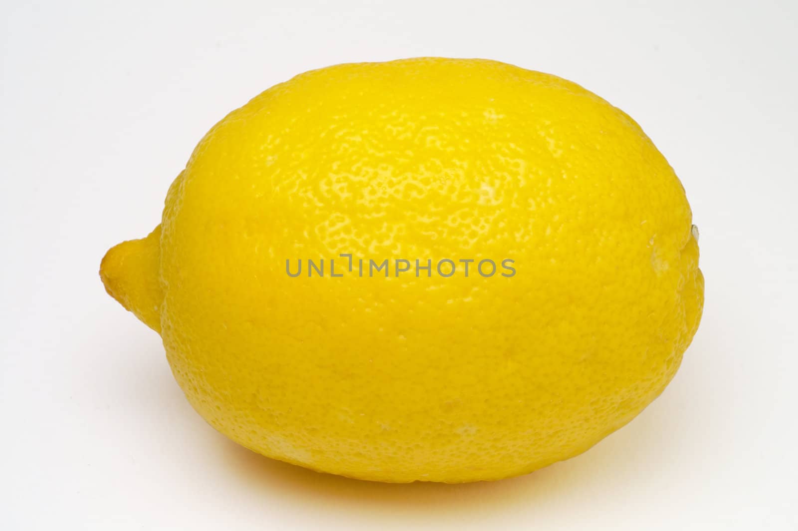 Isolated lemon with clipping path