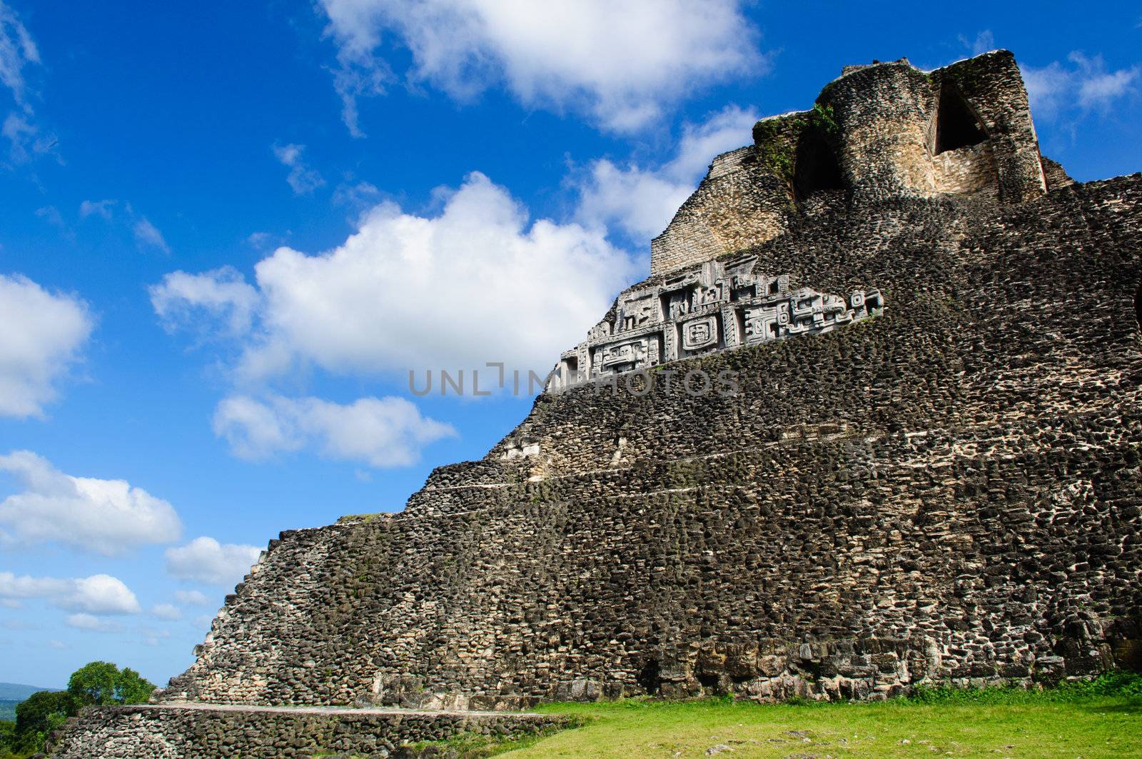 Xunantunich Belize Mayan Temple