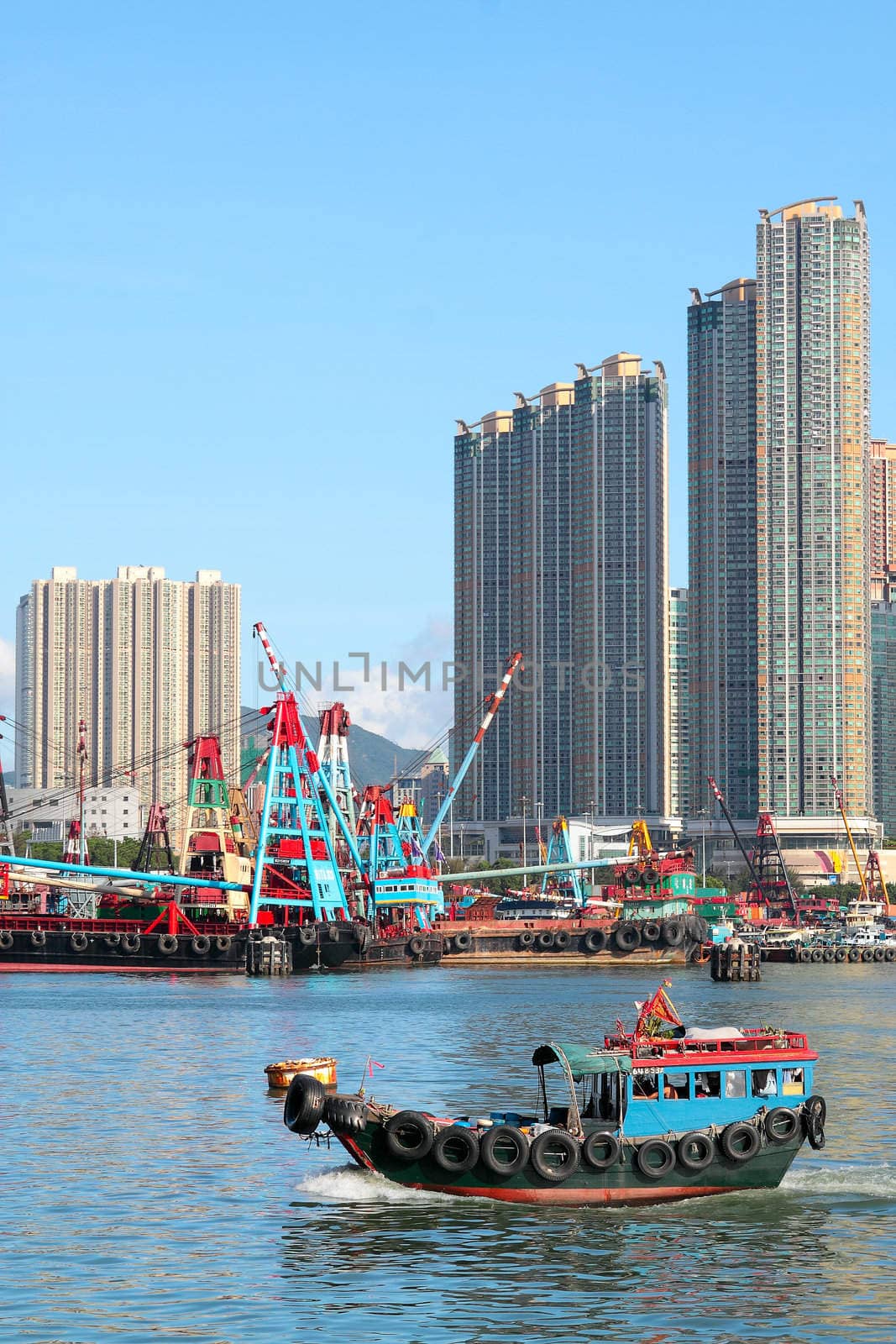 Traditional Chinese fishing junk in Victoria Harbor, Hong Kong 