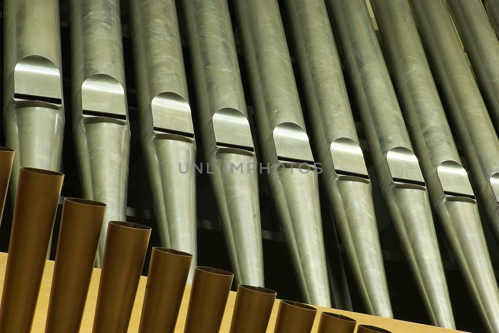 Traditional organ pipes by sibrikov