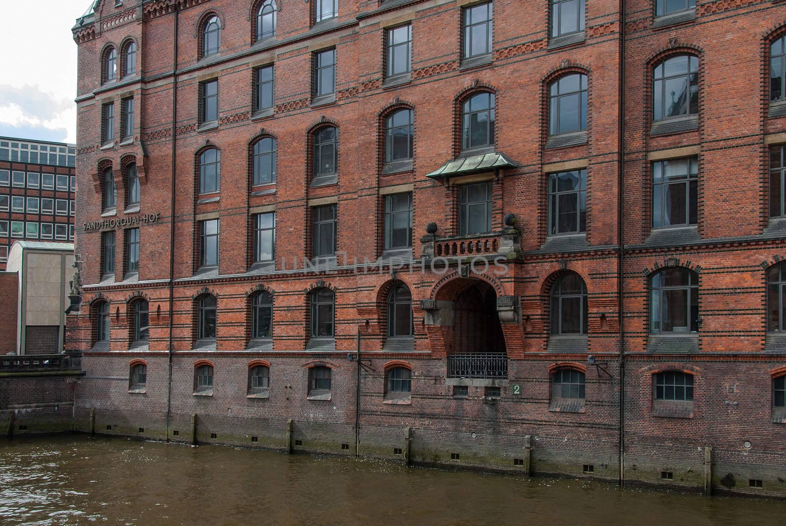 Facade of Sandthorquaihof