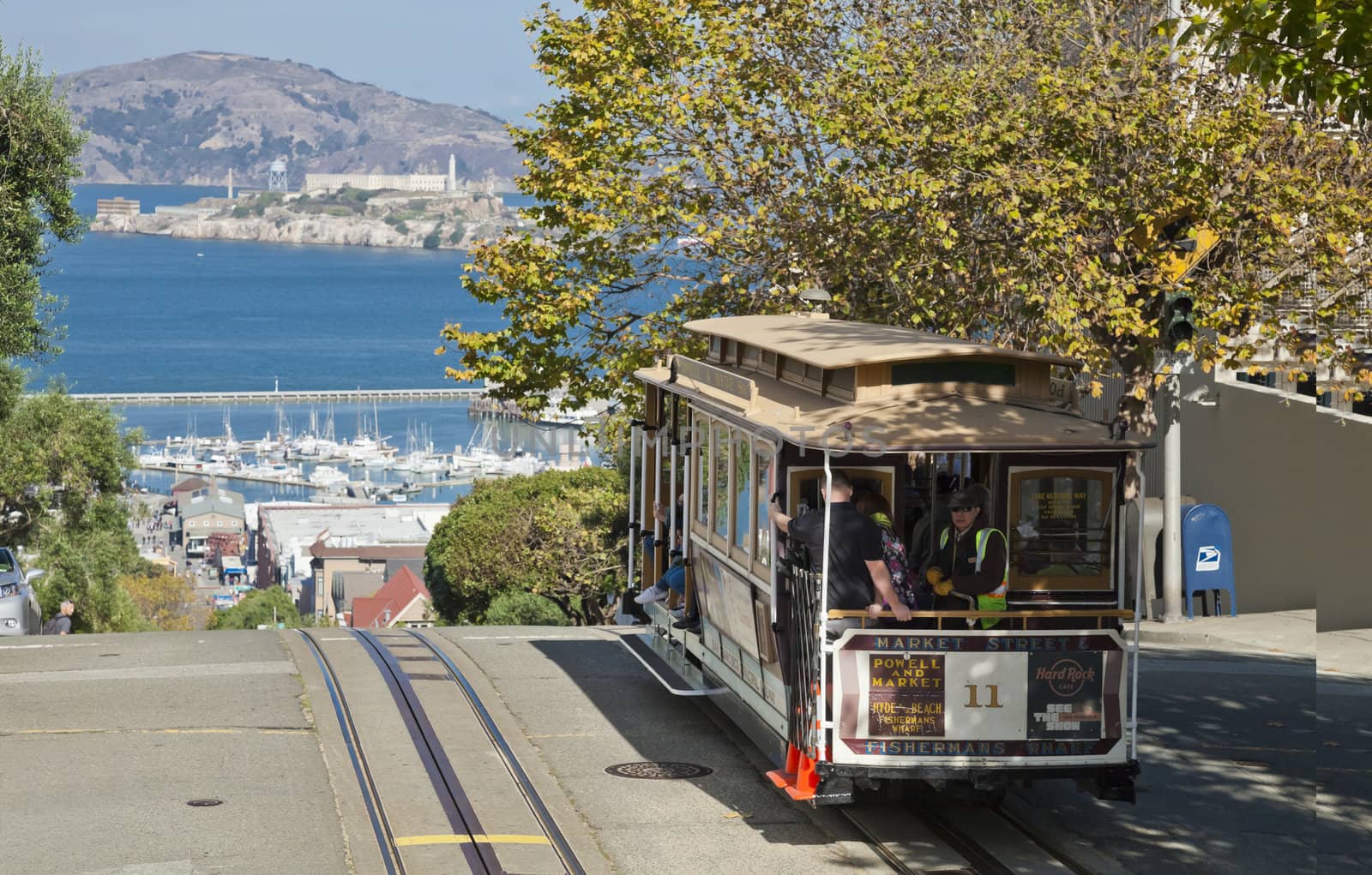 SAN FRANCISCO - NOVEMBER 2012: The Cable car tram, November 2nd, by hanusst