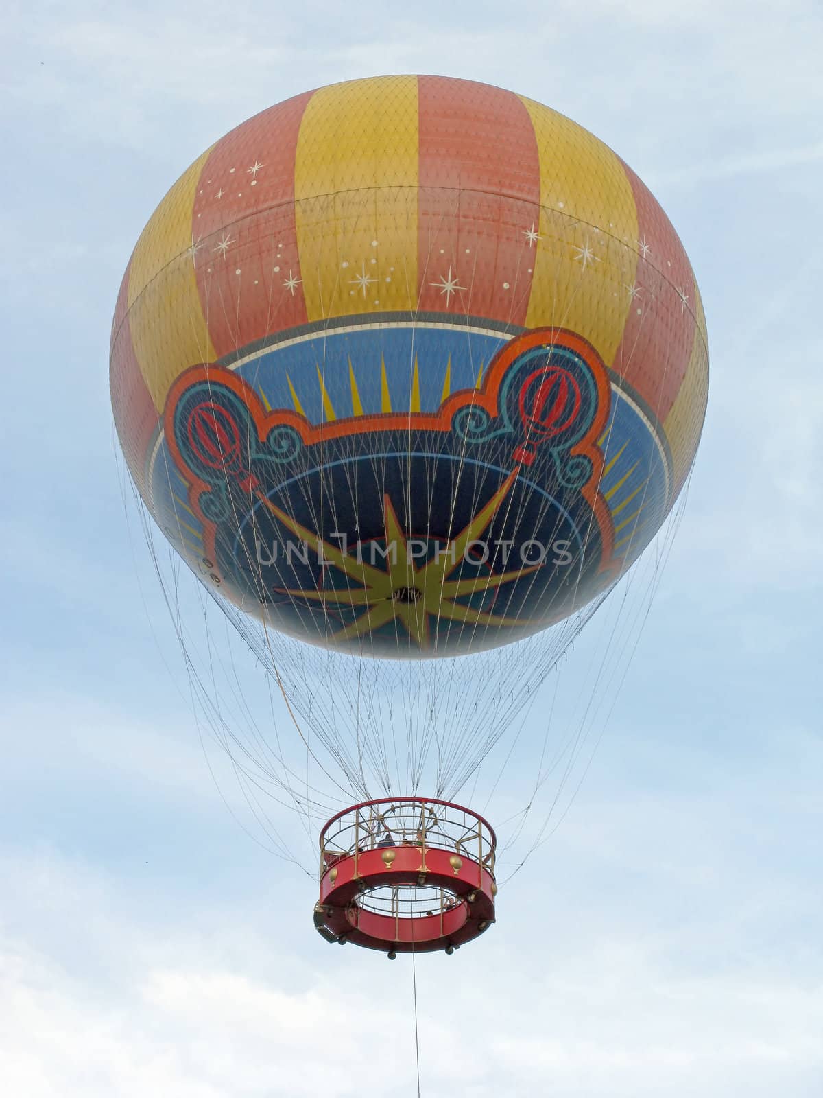 Hot Air Balloon by quackersnaps