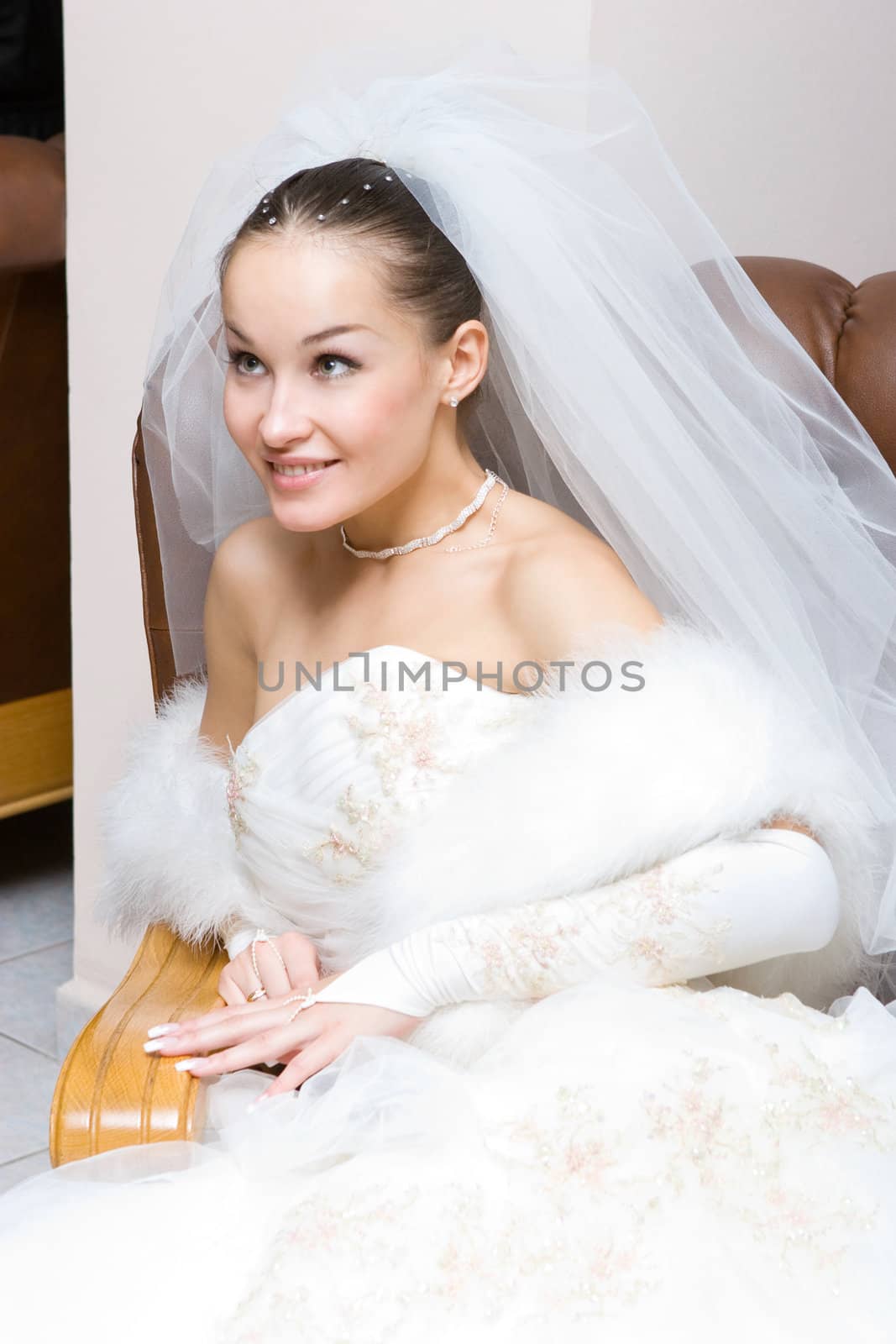 bride indoors by vsurkov