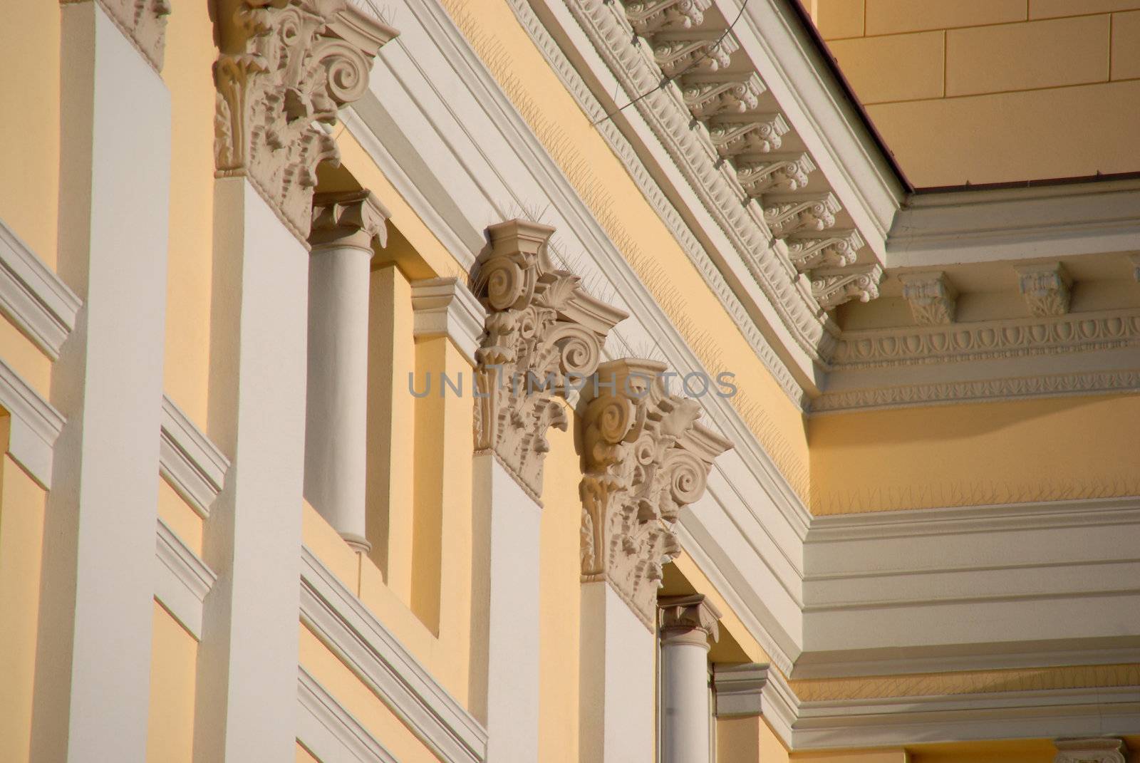 Corinthian columns, Wroclaw Opera. by wojciechkozlowski