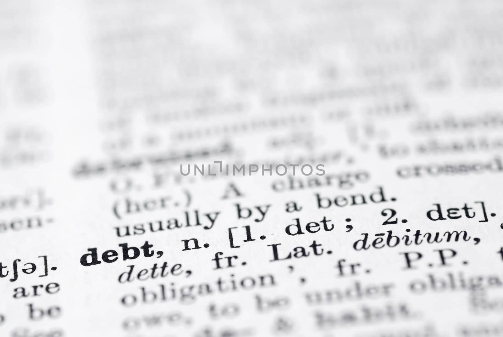 Shallow DOF, focus on debt bottom leftl.