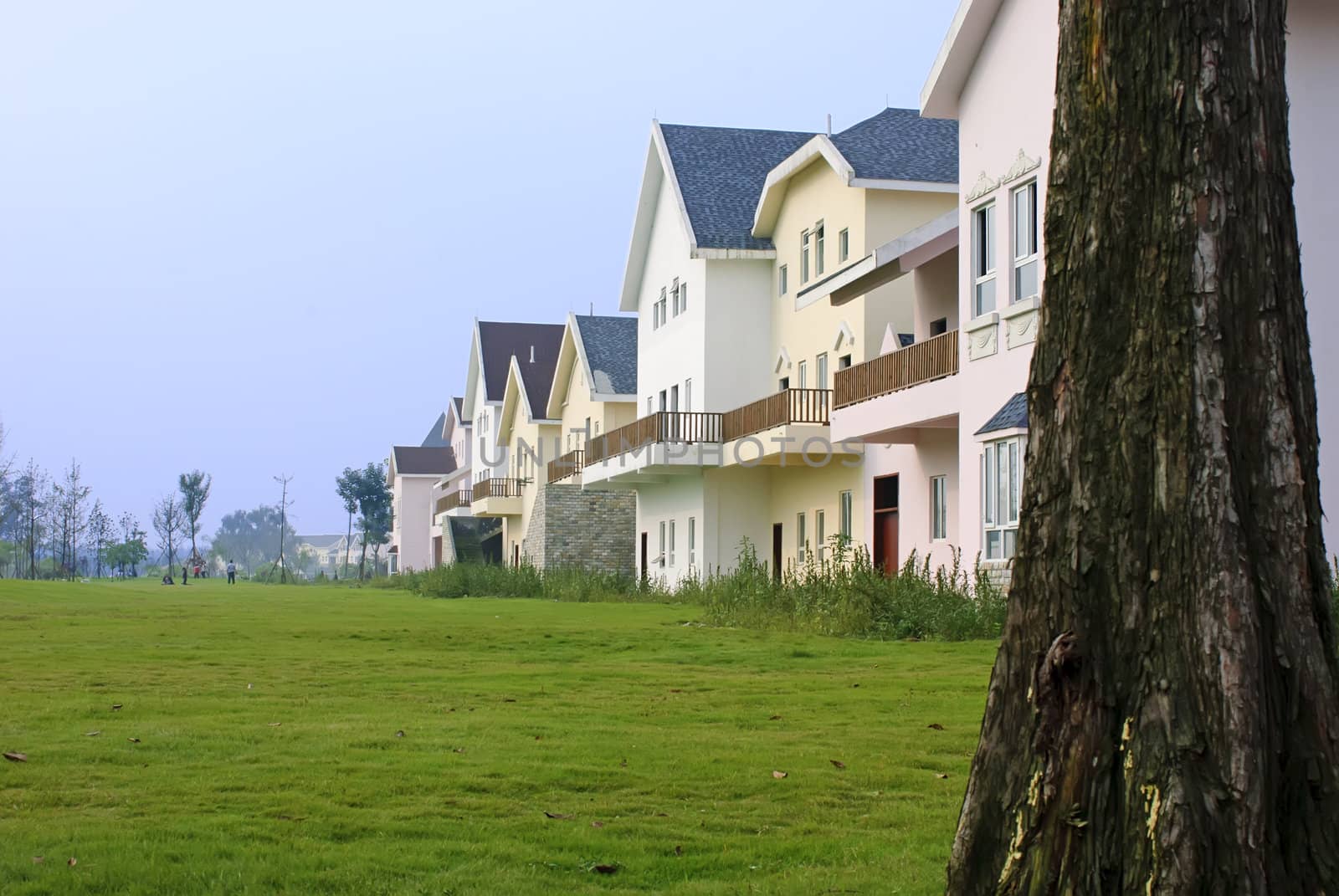 neat and tidy home in suburban residential area