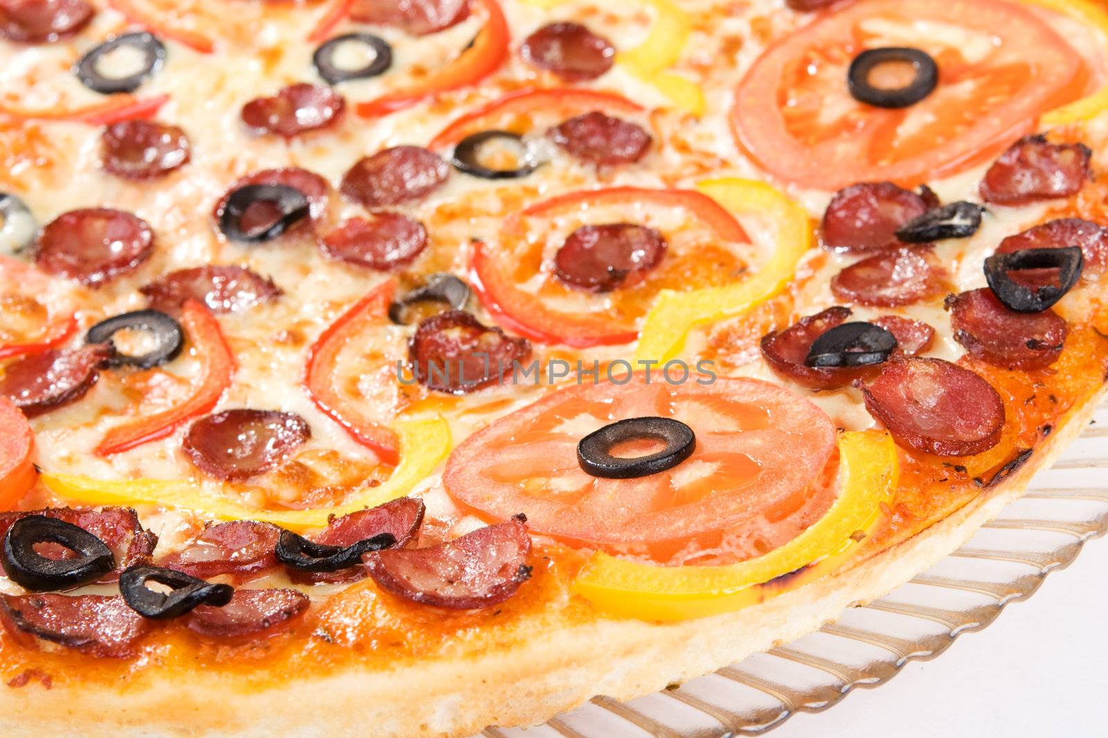 Sausage Pizza by vsurkov