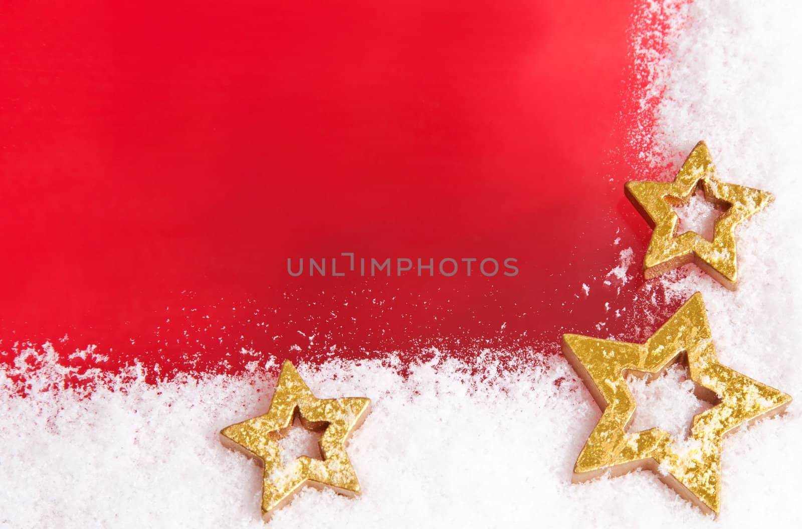 Red christmas background by kaarsten