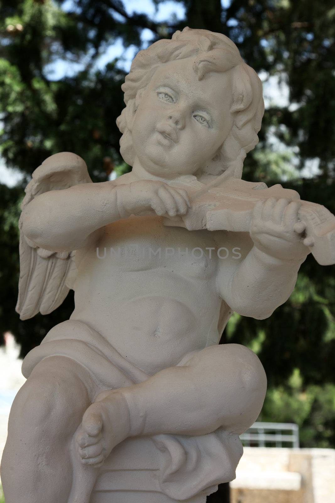Angel musician by atlas