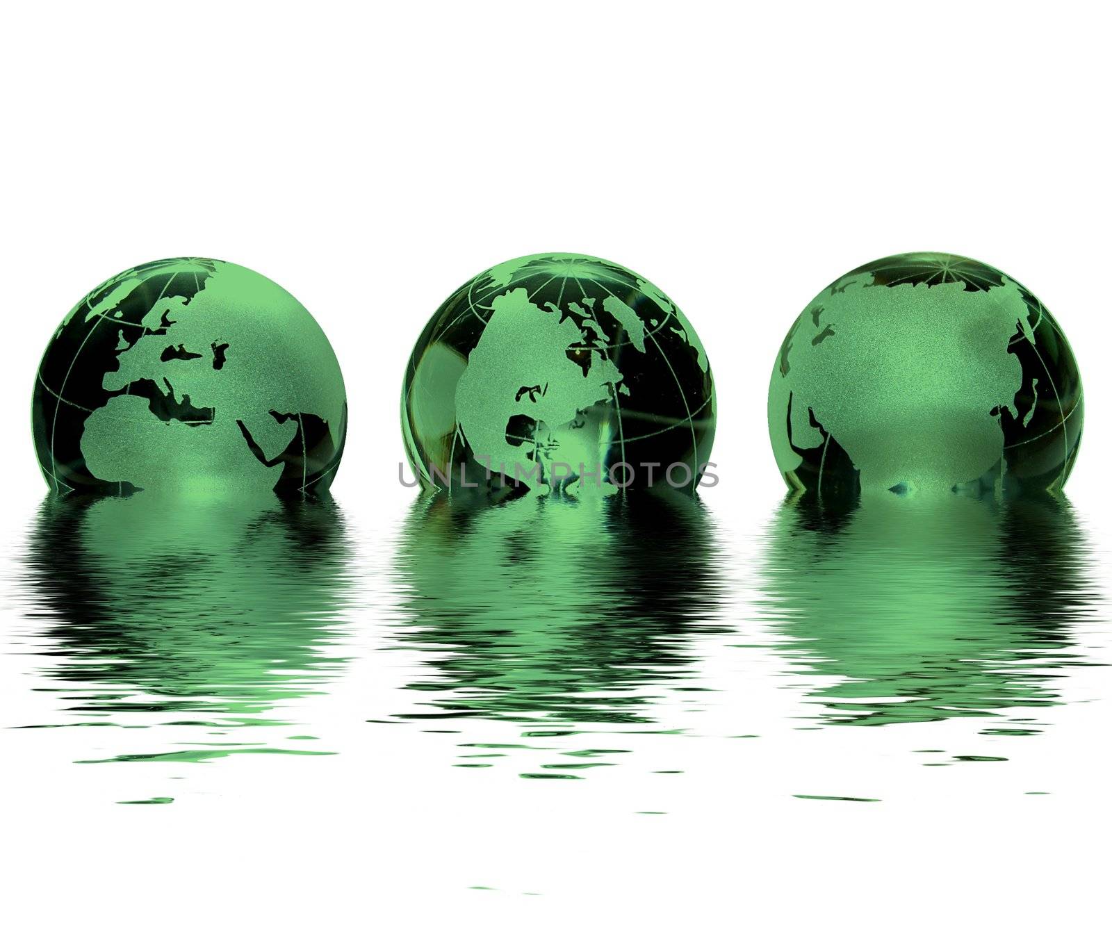 green glass globe - shining water by peromarketing