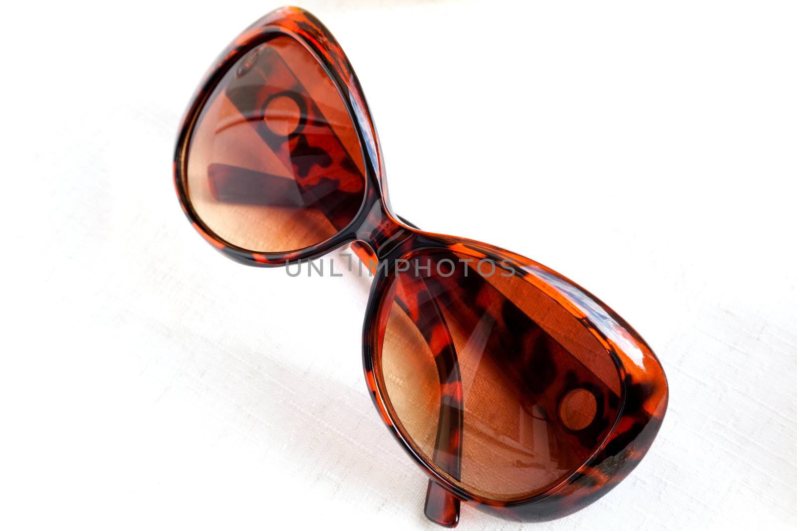 sunglasses by motorolka