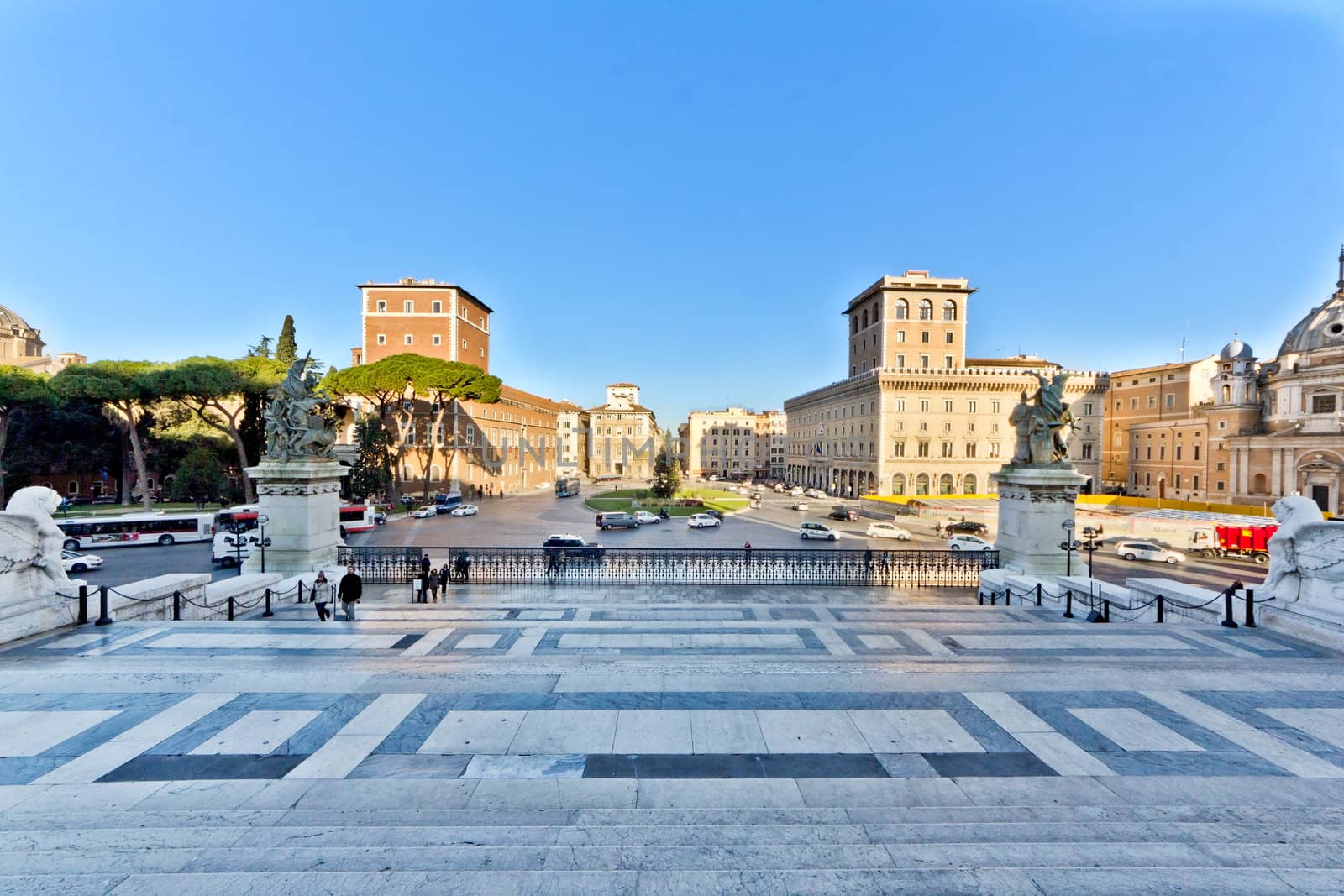 Monument to Vittorio Emanuele II by derejeb