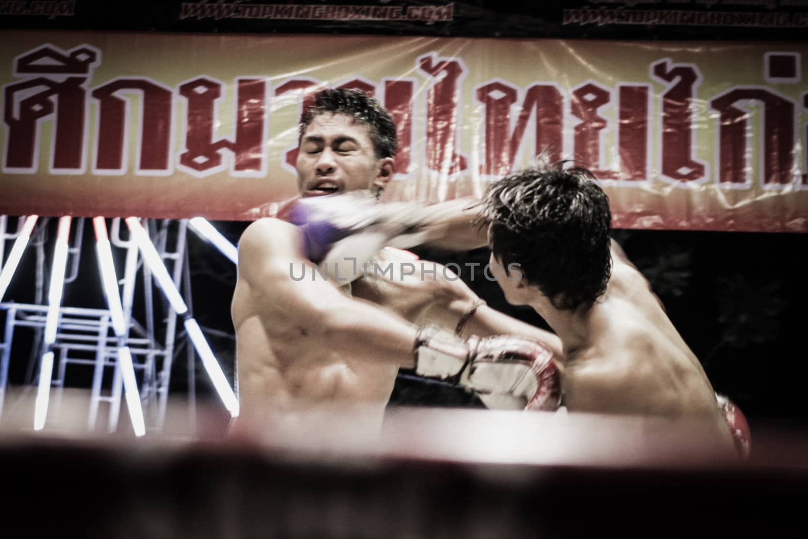 Thai boxing by chayathonwong