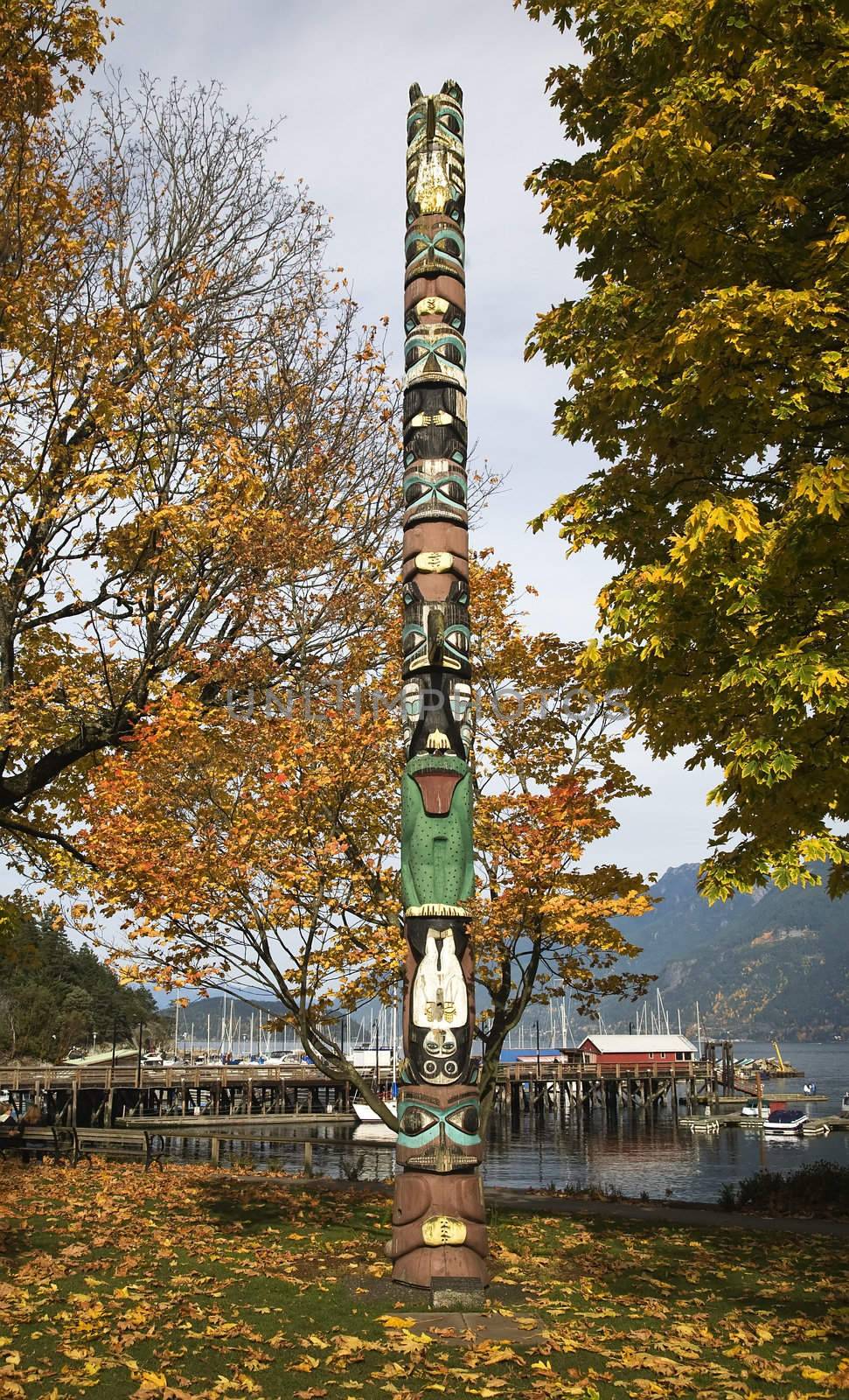 Fall Colors Public Totem Pole Horshoe Bay Vancouver British Columbia Canada