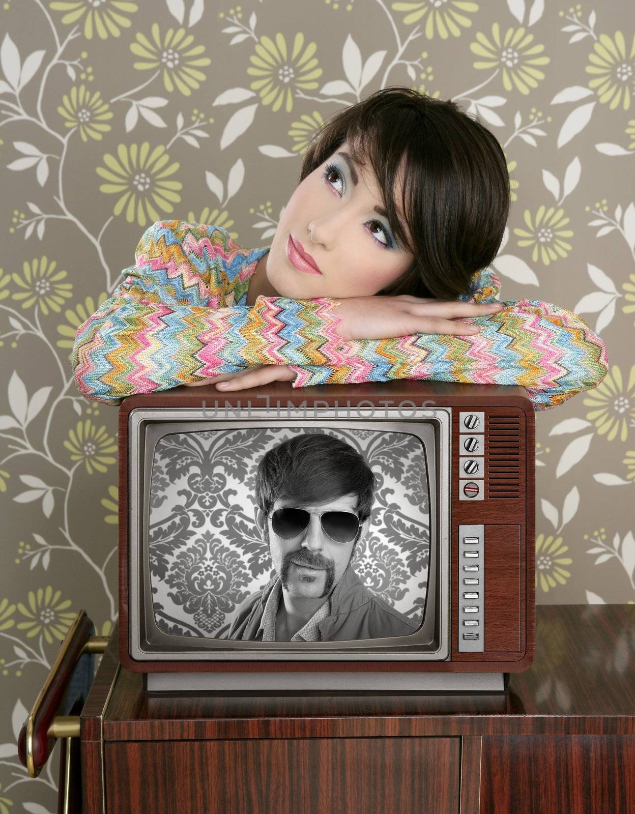 retro woman in love with tv nerd mustache hero vintage 60s wallpaper
