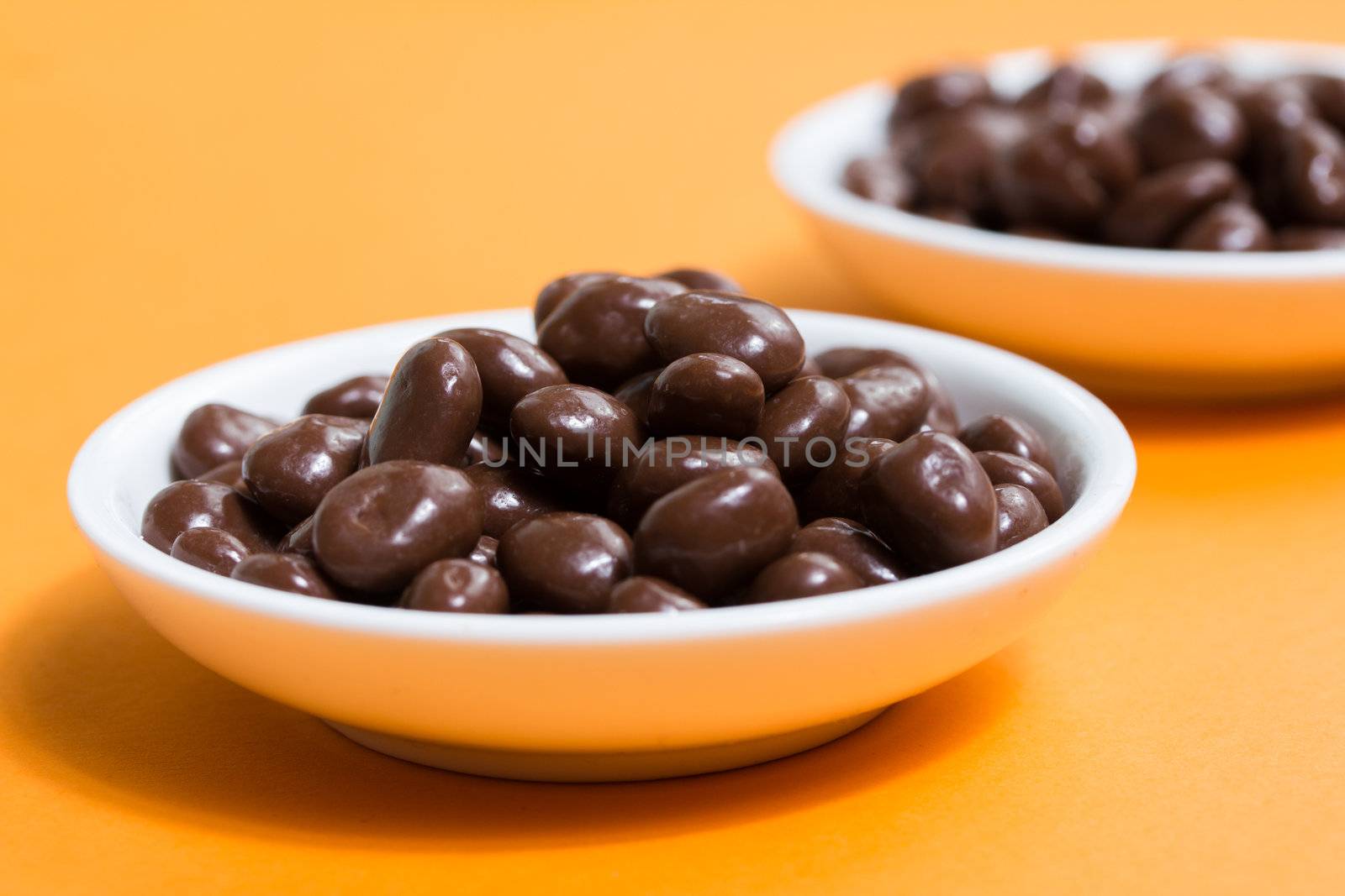 chocolate raisins