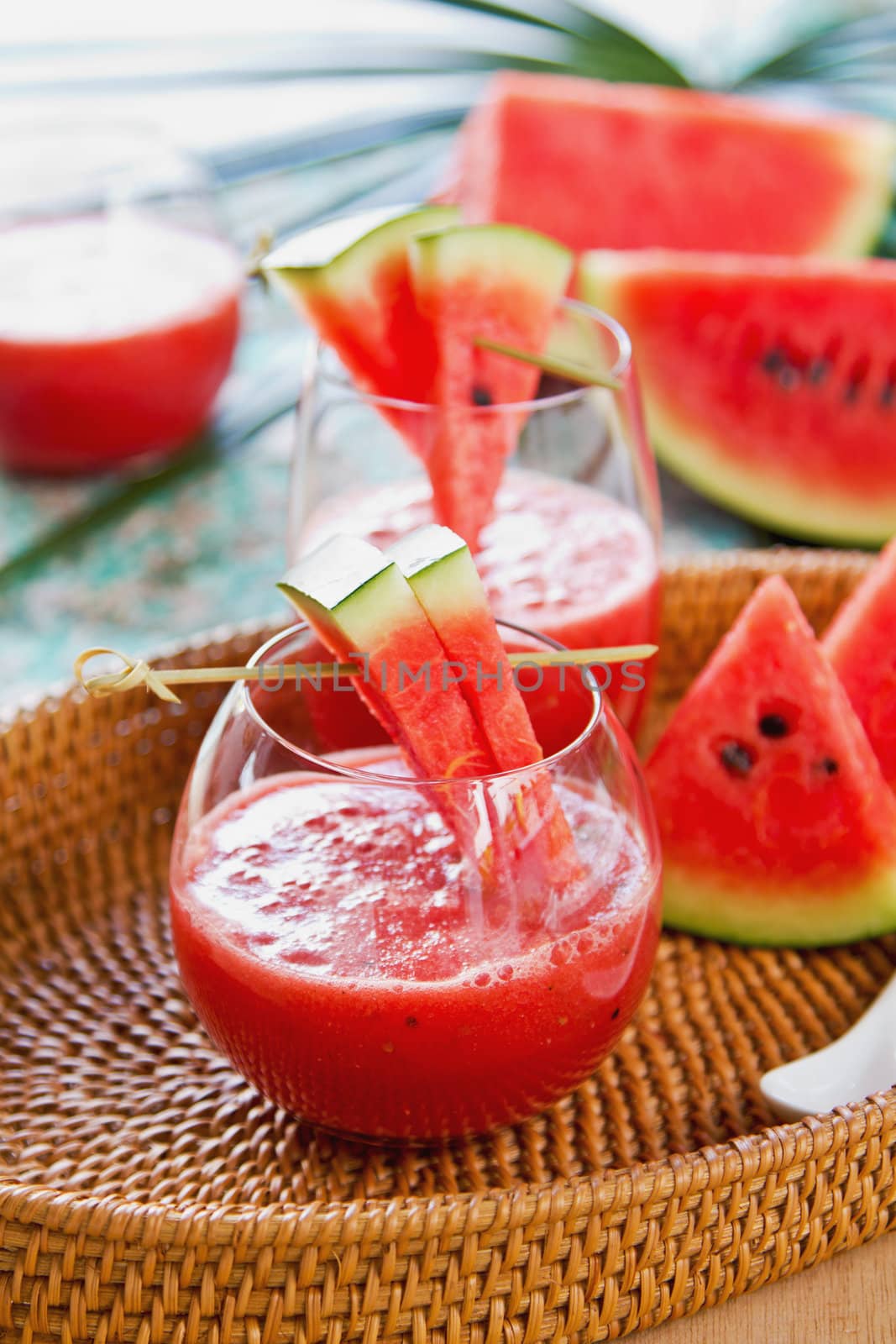 Watermelon juice by vanillaechoes