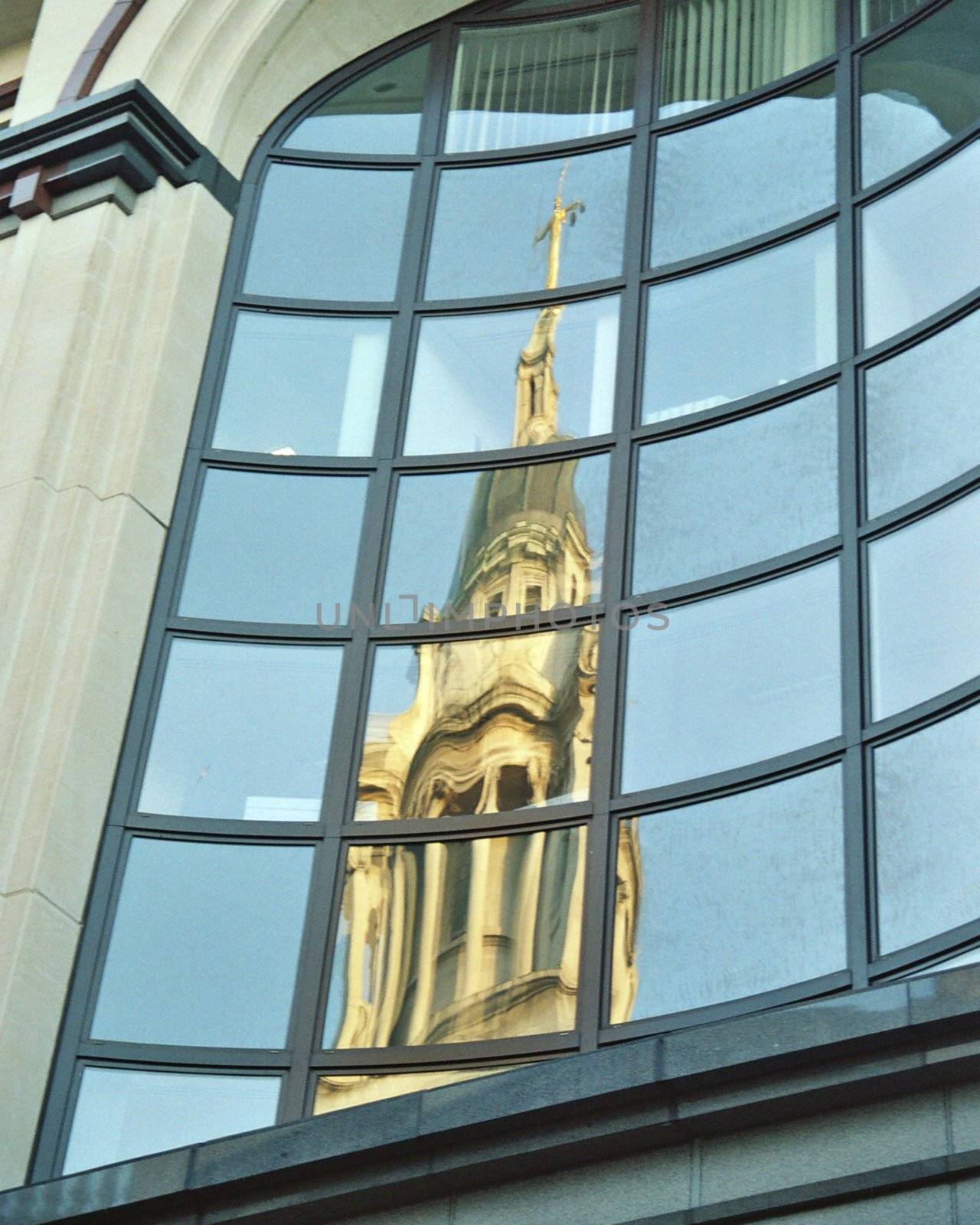 old bailey mirrored in newbailey, both are english criminal courts