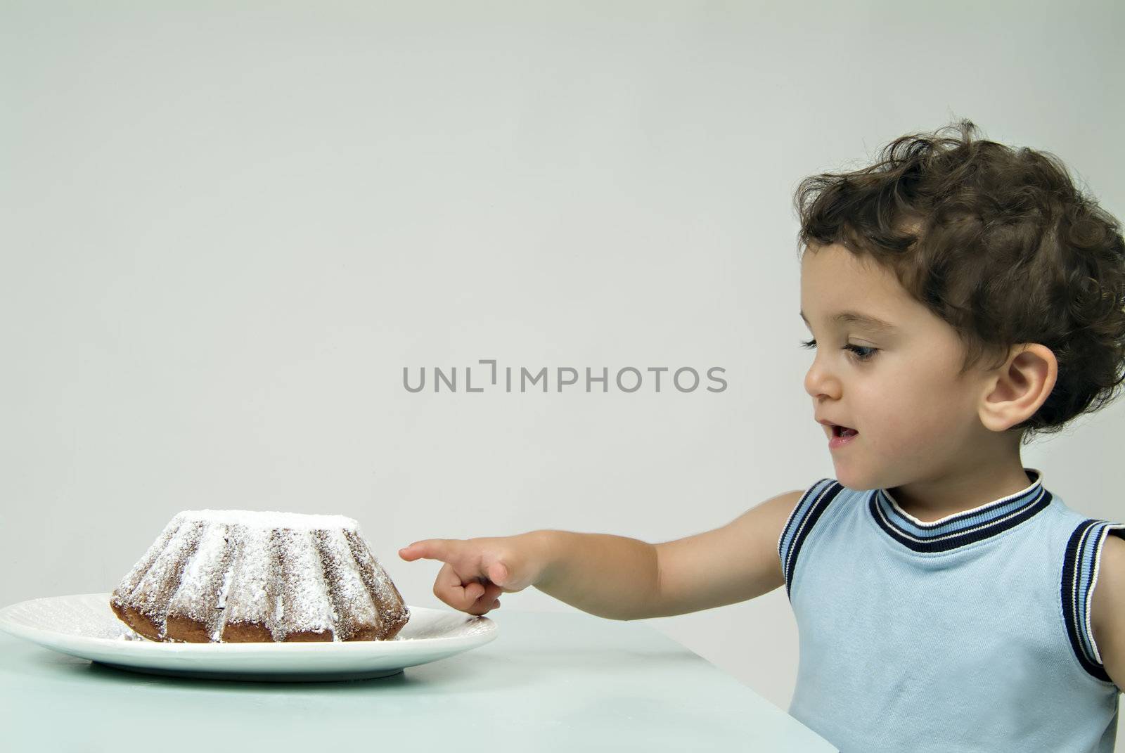 child and cake by noam