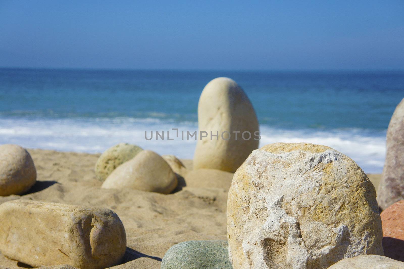 Rock formation with the ocean in the background