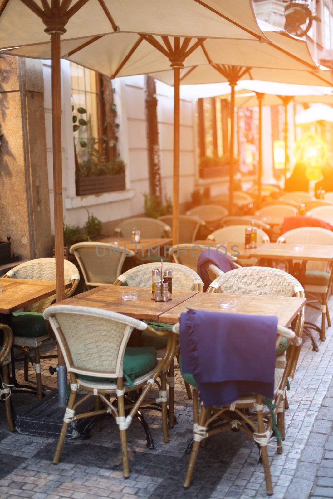 street cafe by rudchenko