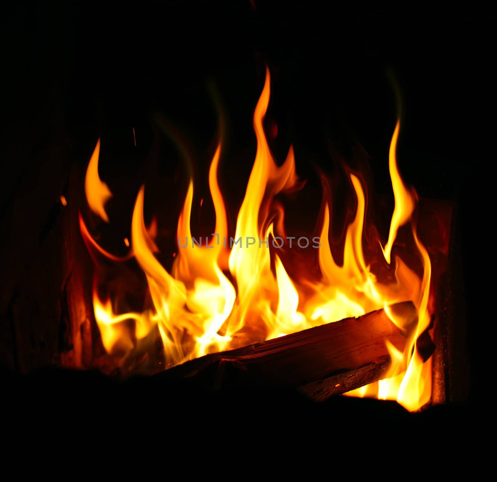 burning log and fire by rudchenko