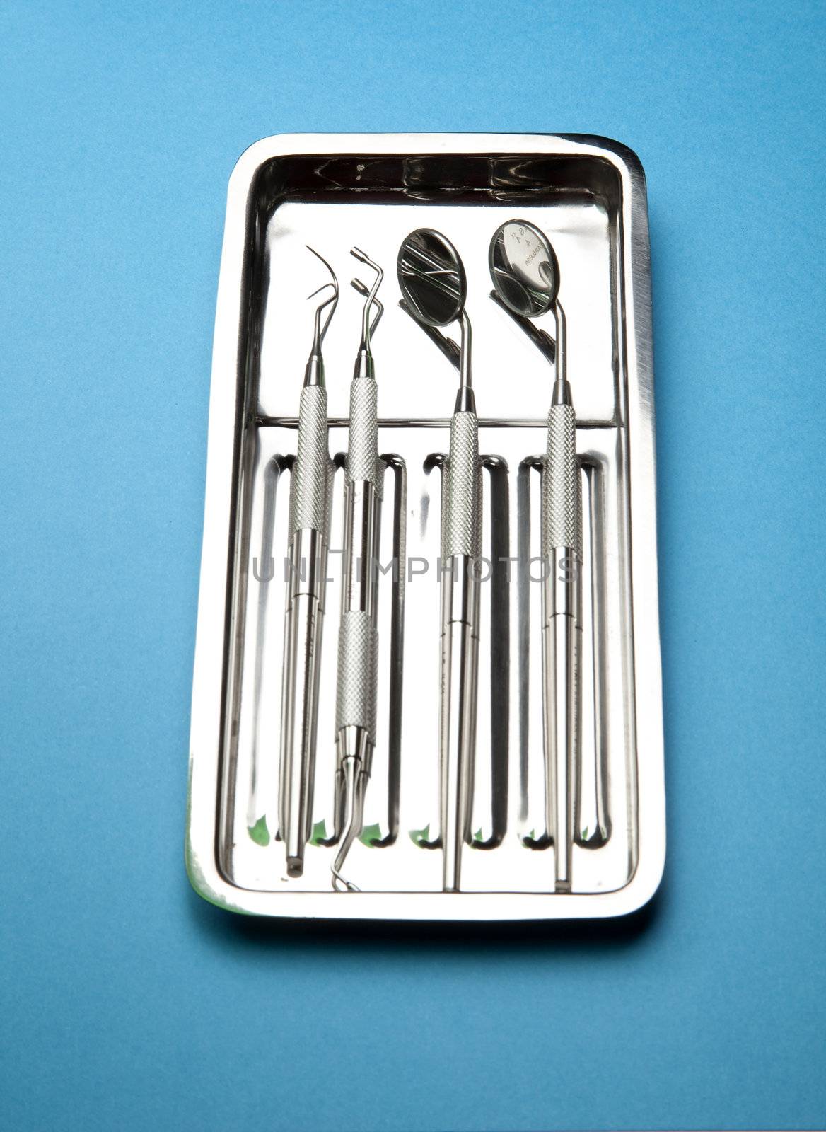 Dental Instruments - plate by adamr