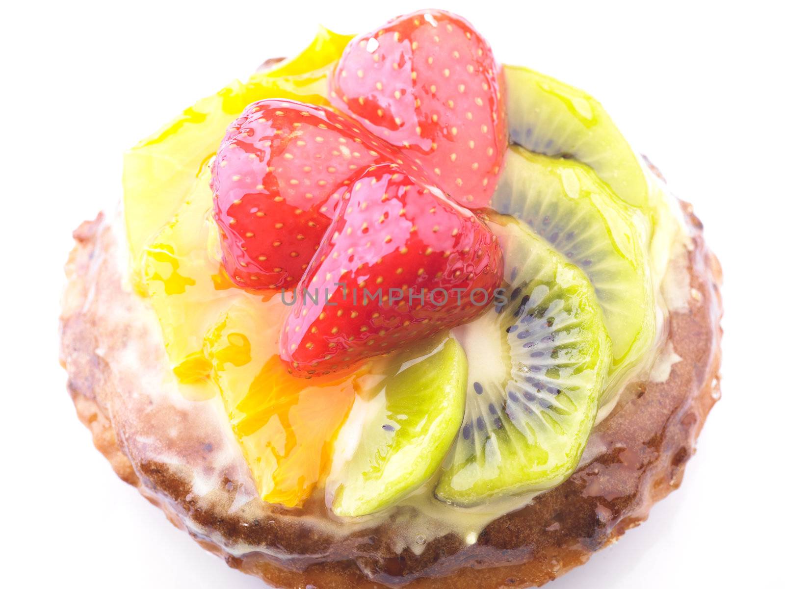 Jelly Cake with Strawberry Kiwi and Orange