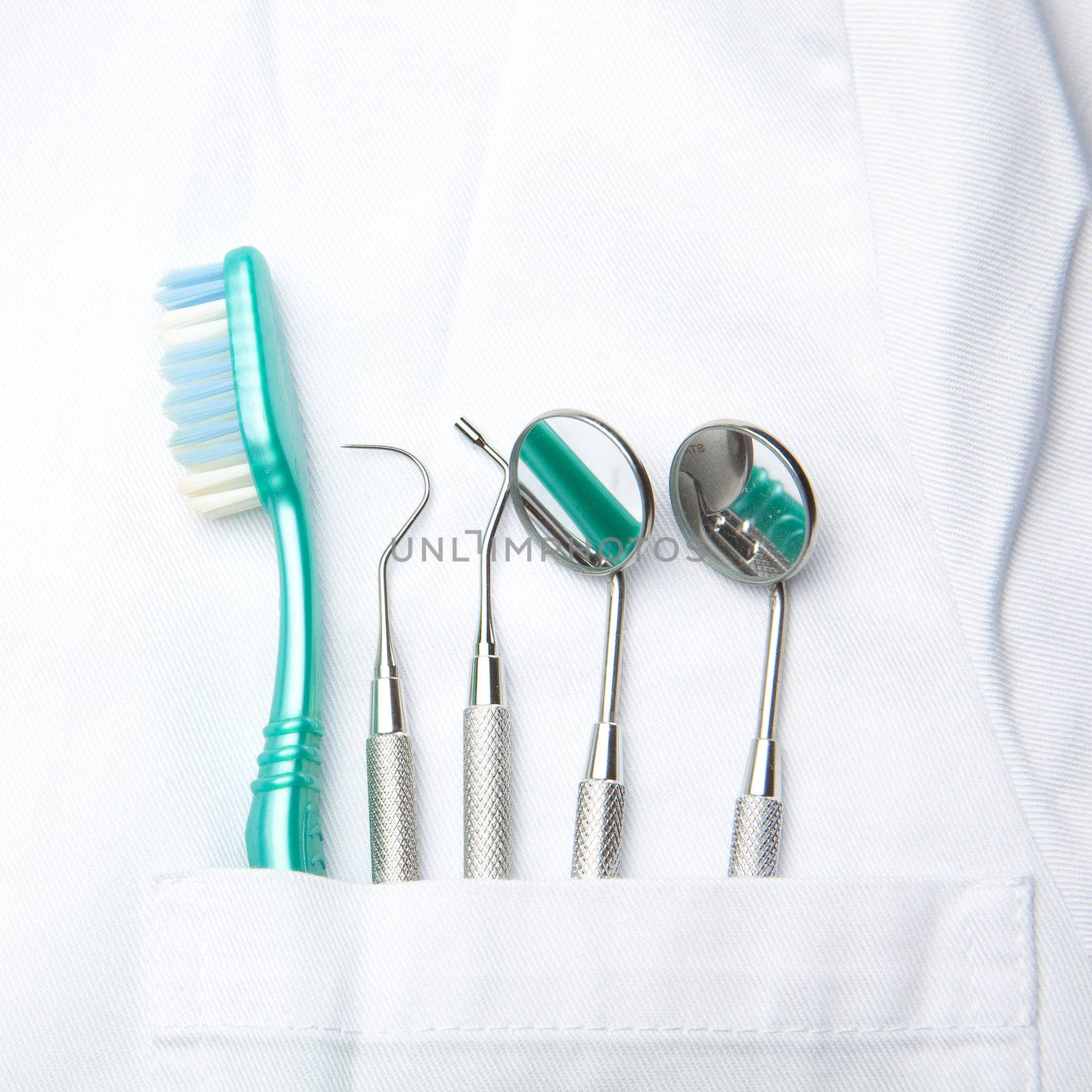 Dentist Pocket With Care Instruments by adamr