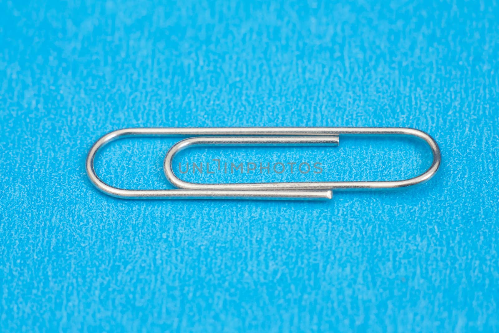 Silver paper clip by aleksan