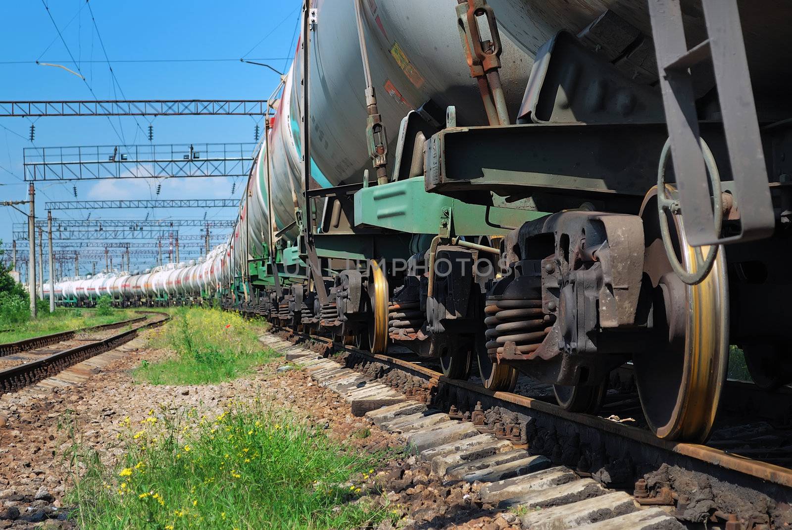 the train transports tanks with oil and fuel