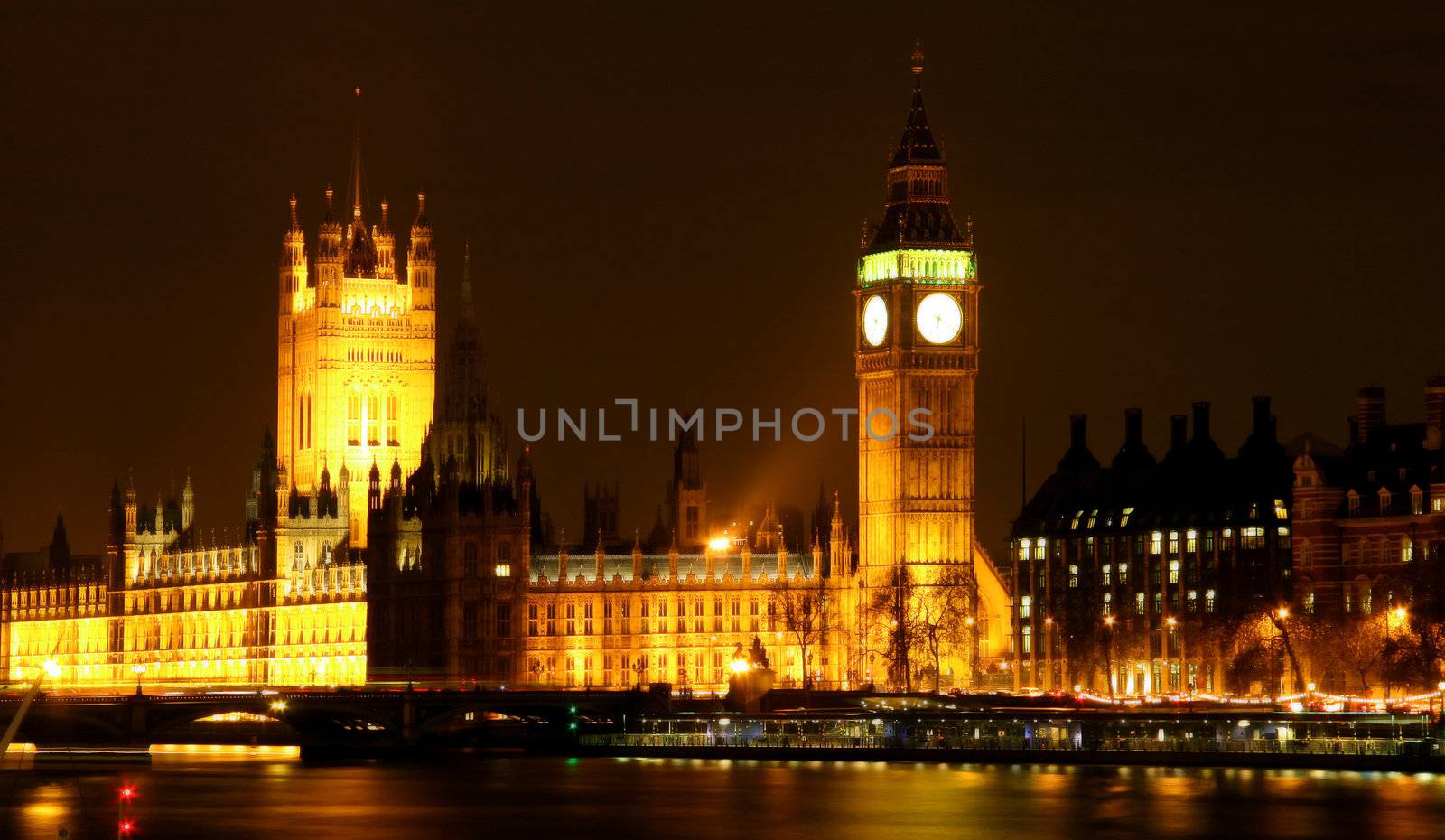 House of Parliament  London  U.K.
Low Light Photography   (LLP)