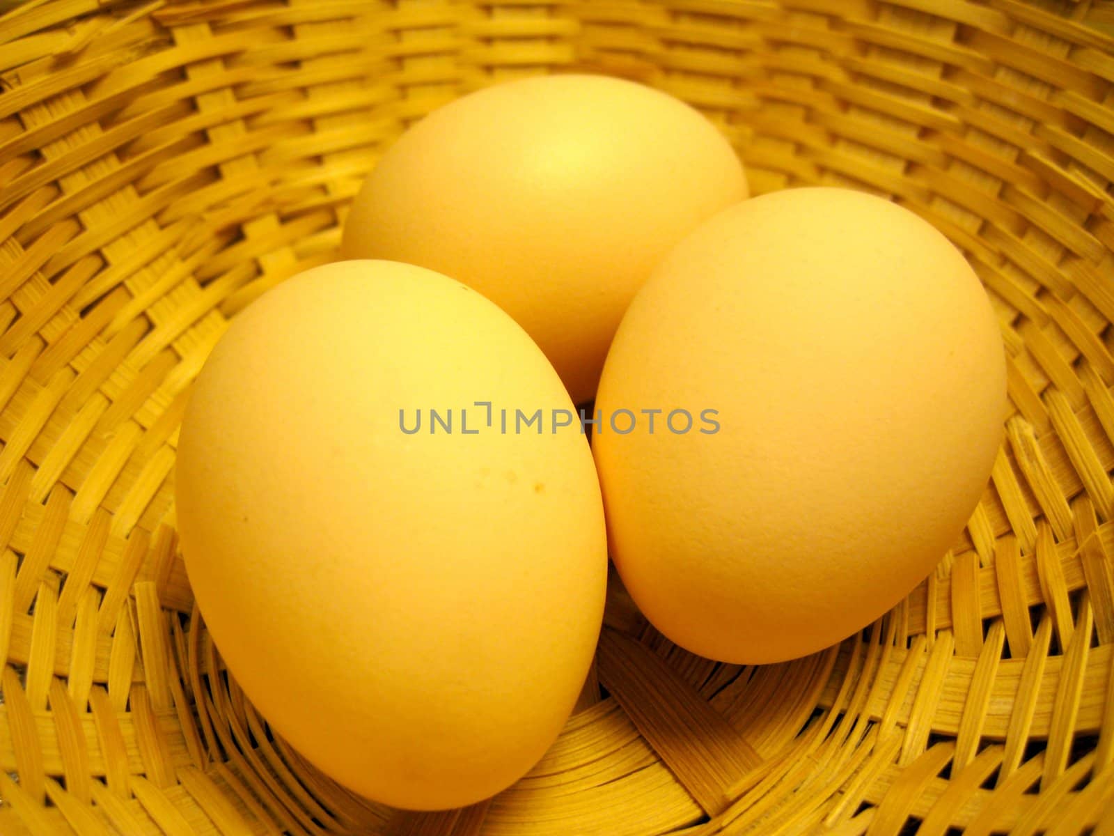 three eggs in a basket, metaphors for goal