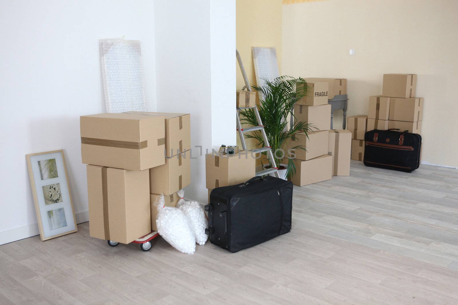 Moving house by phovoir
