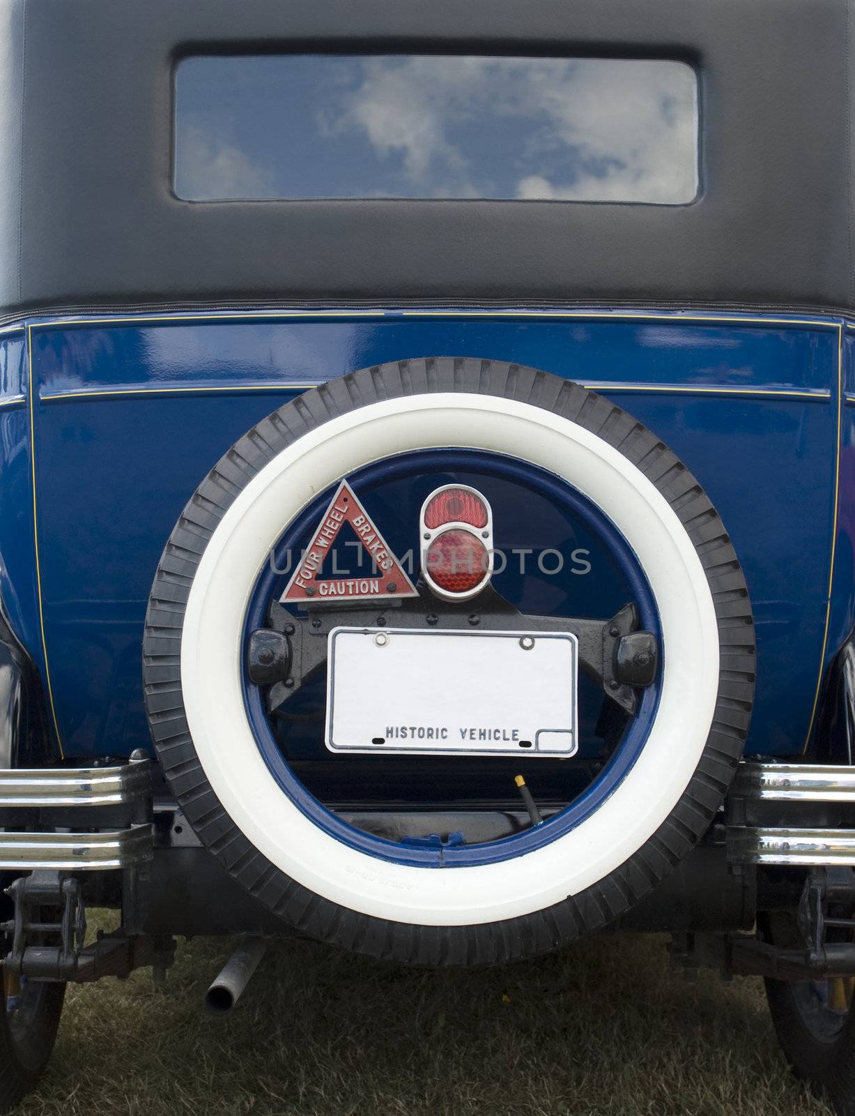 Rear view of a 1939 vintage car with Copy Space