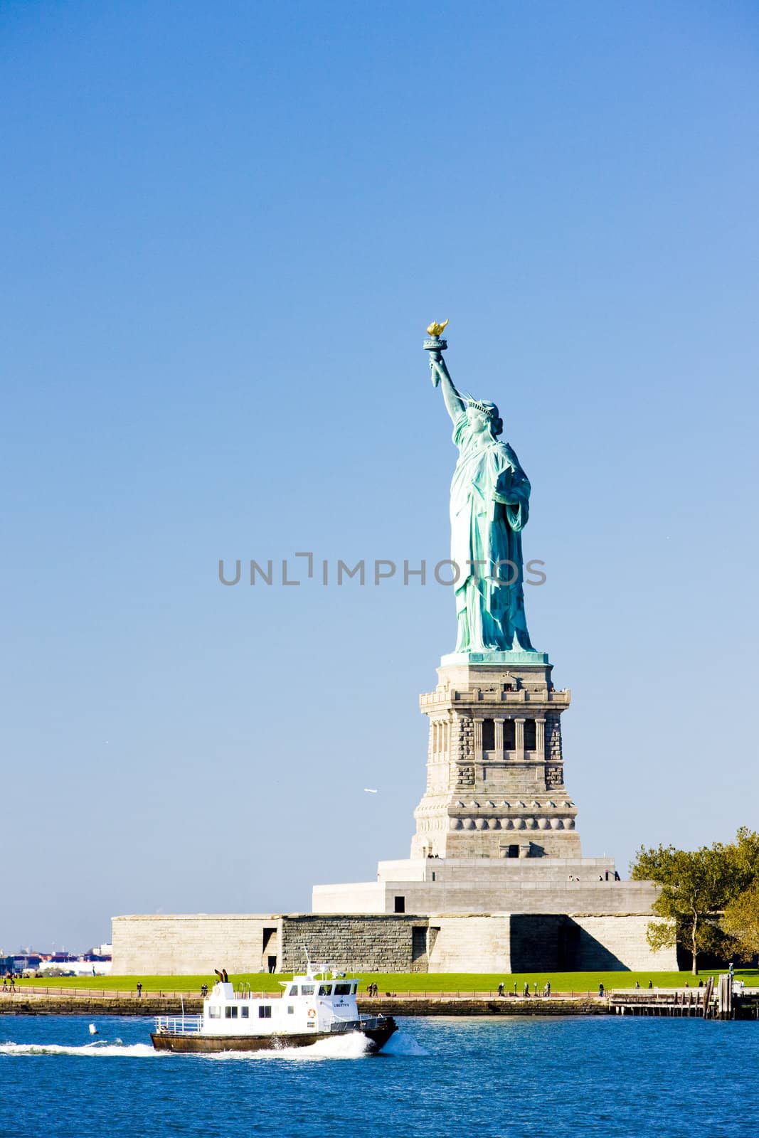 Liberty Island and Statue of Liberty, New York, USA