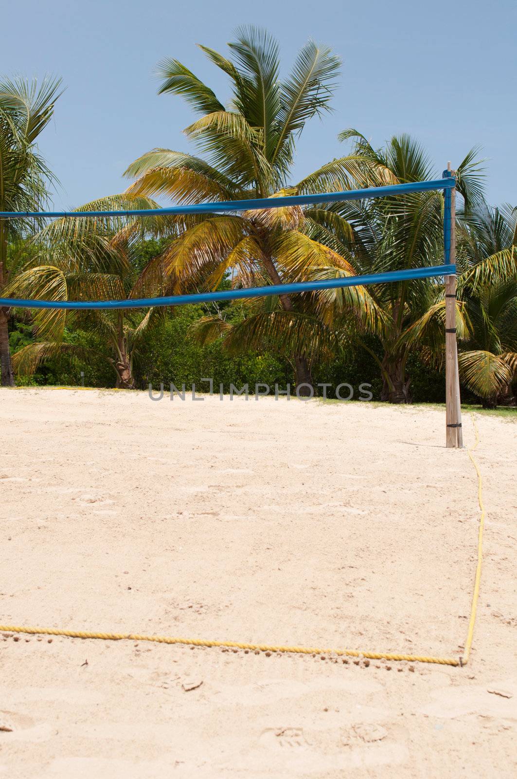 Beach volleyball by luissantos84