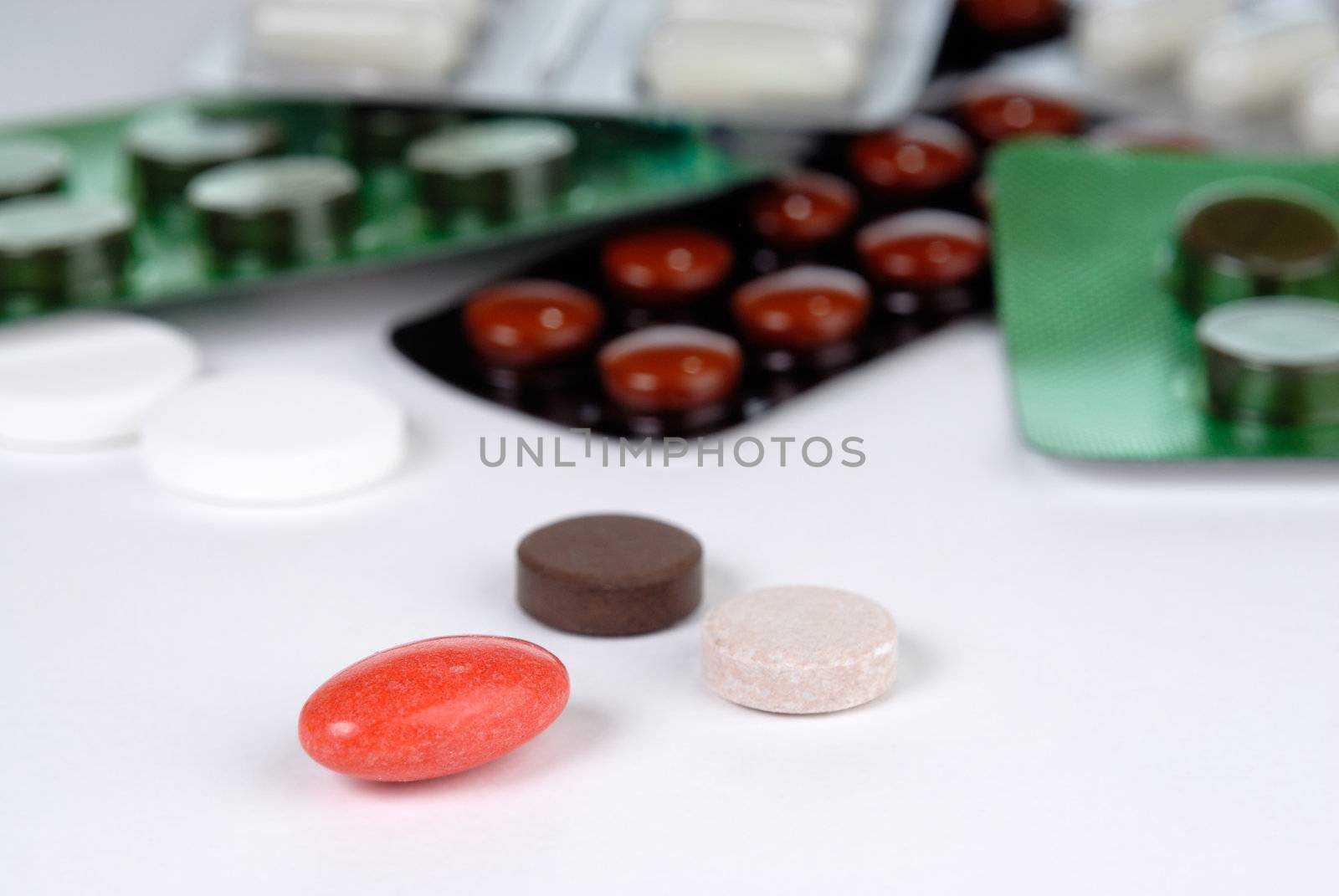 Tablets and pills by mahout