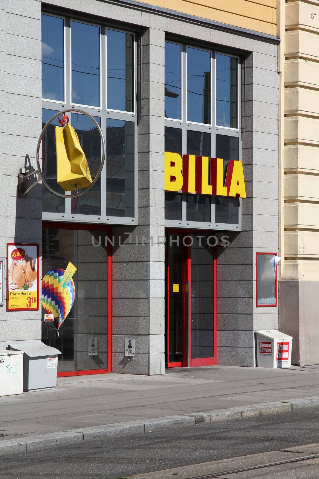 Billa store by tupungato
