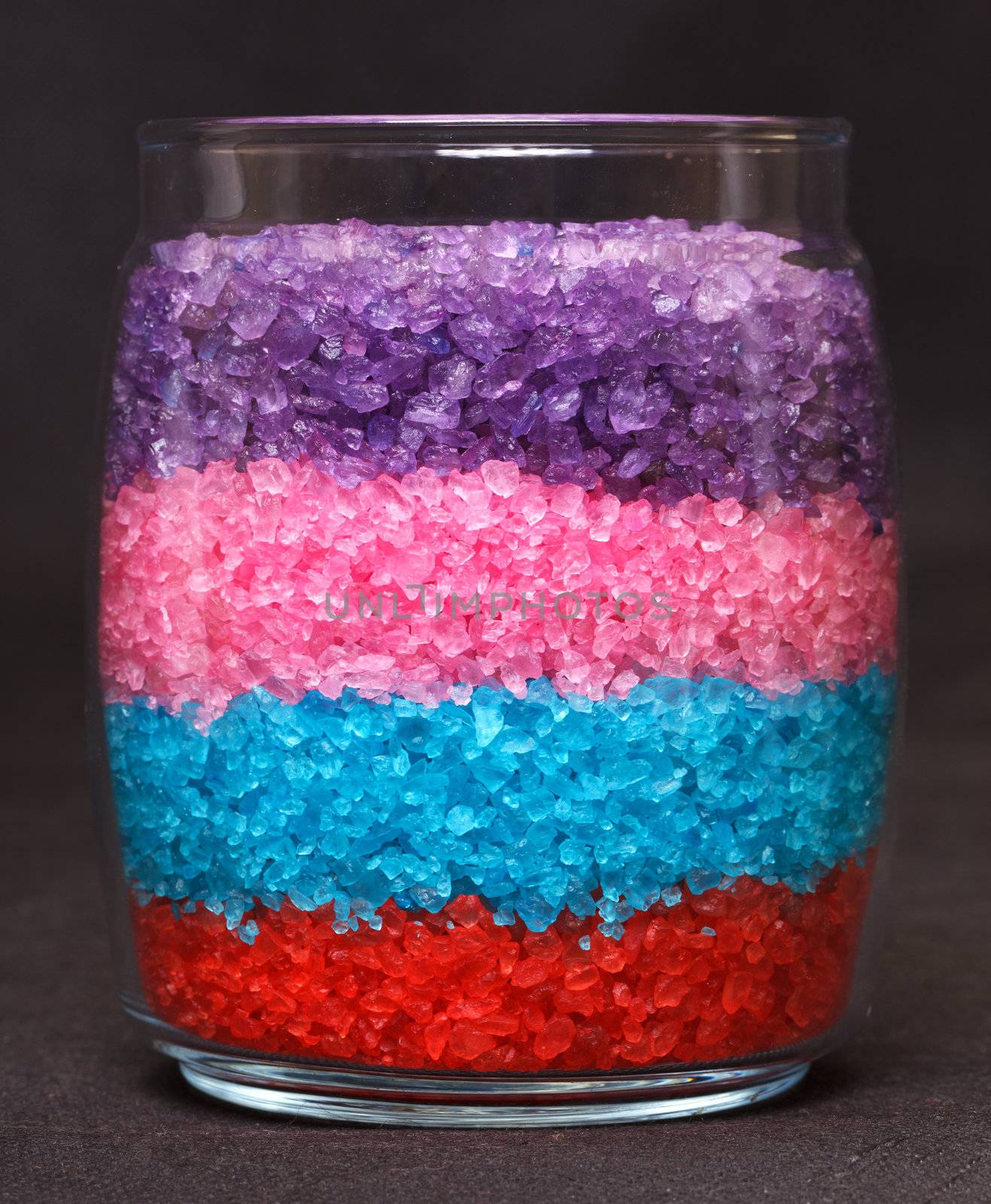 aromatic bath sea salt in jar  by Discovod