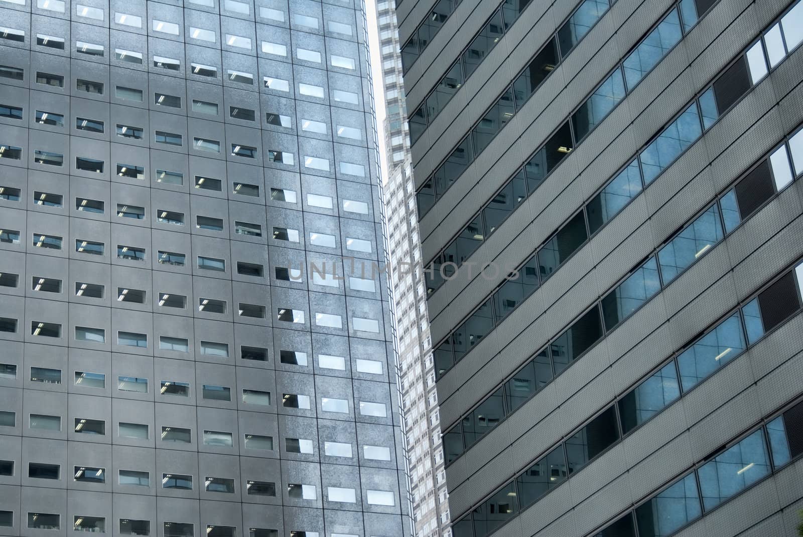 skyscraper with windows and glass and steel